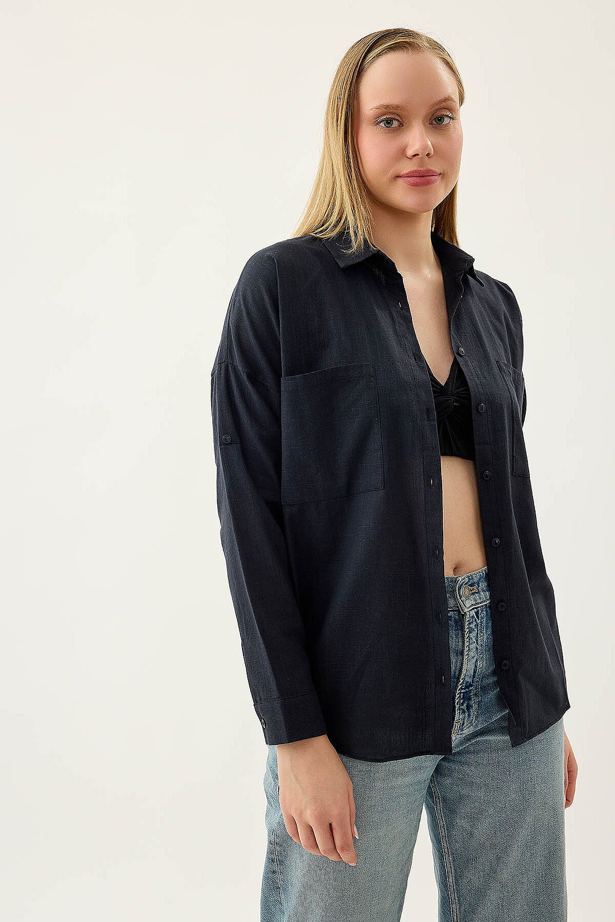Basic Oversize Önden Cepli Gömlek