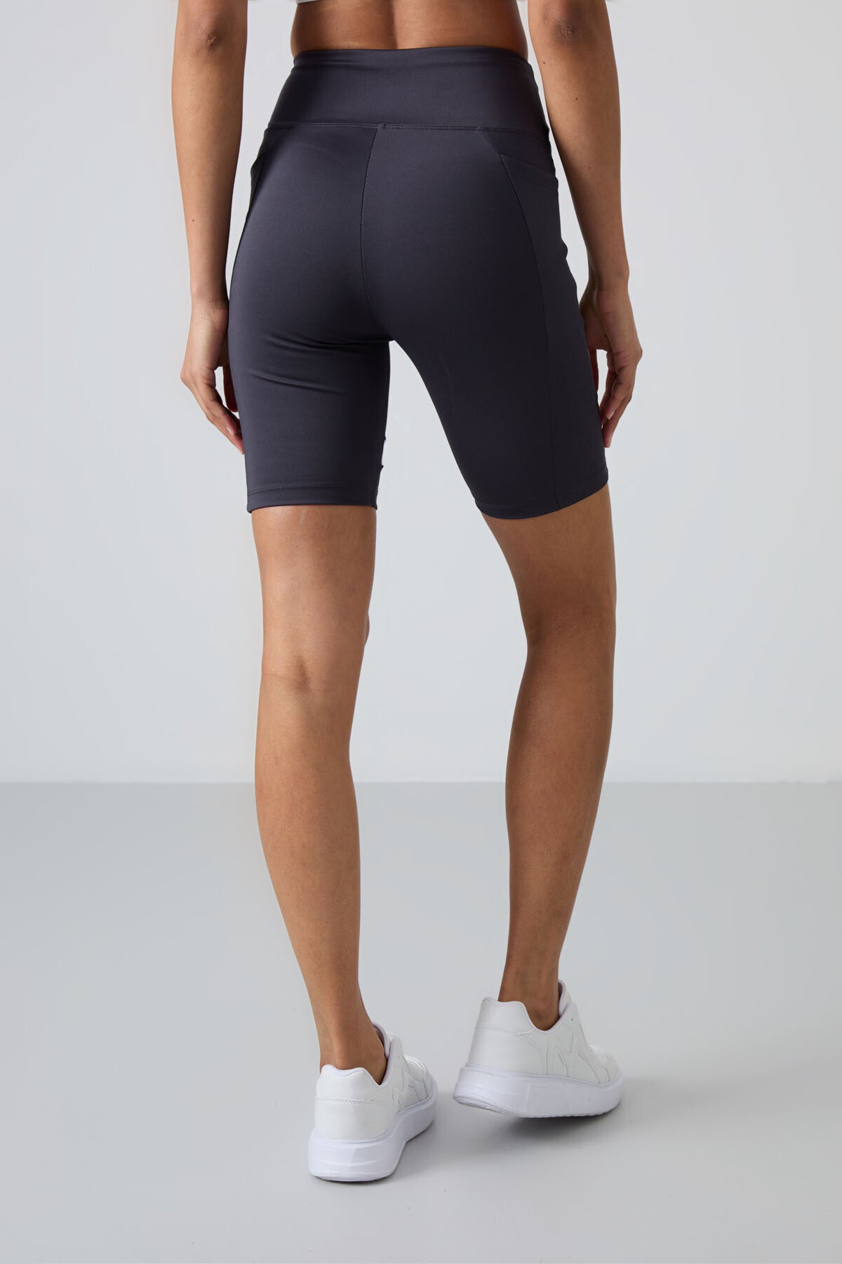 Antrasit Esnek Standart Fit Performans Kadın Biker Tayt - 91012