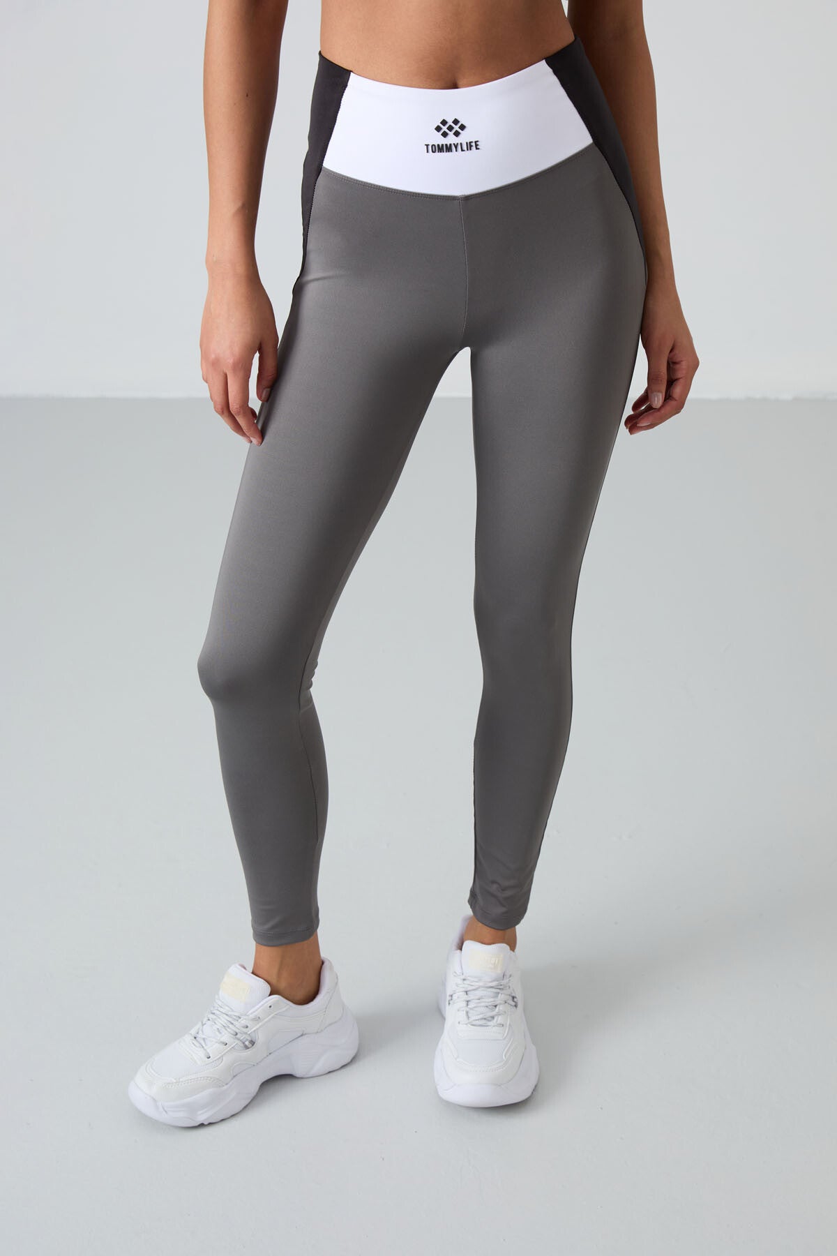 Koyu Gri Esnek Standart Fit Performans Kadın Tayt Takım - 95334