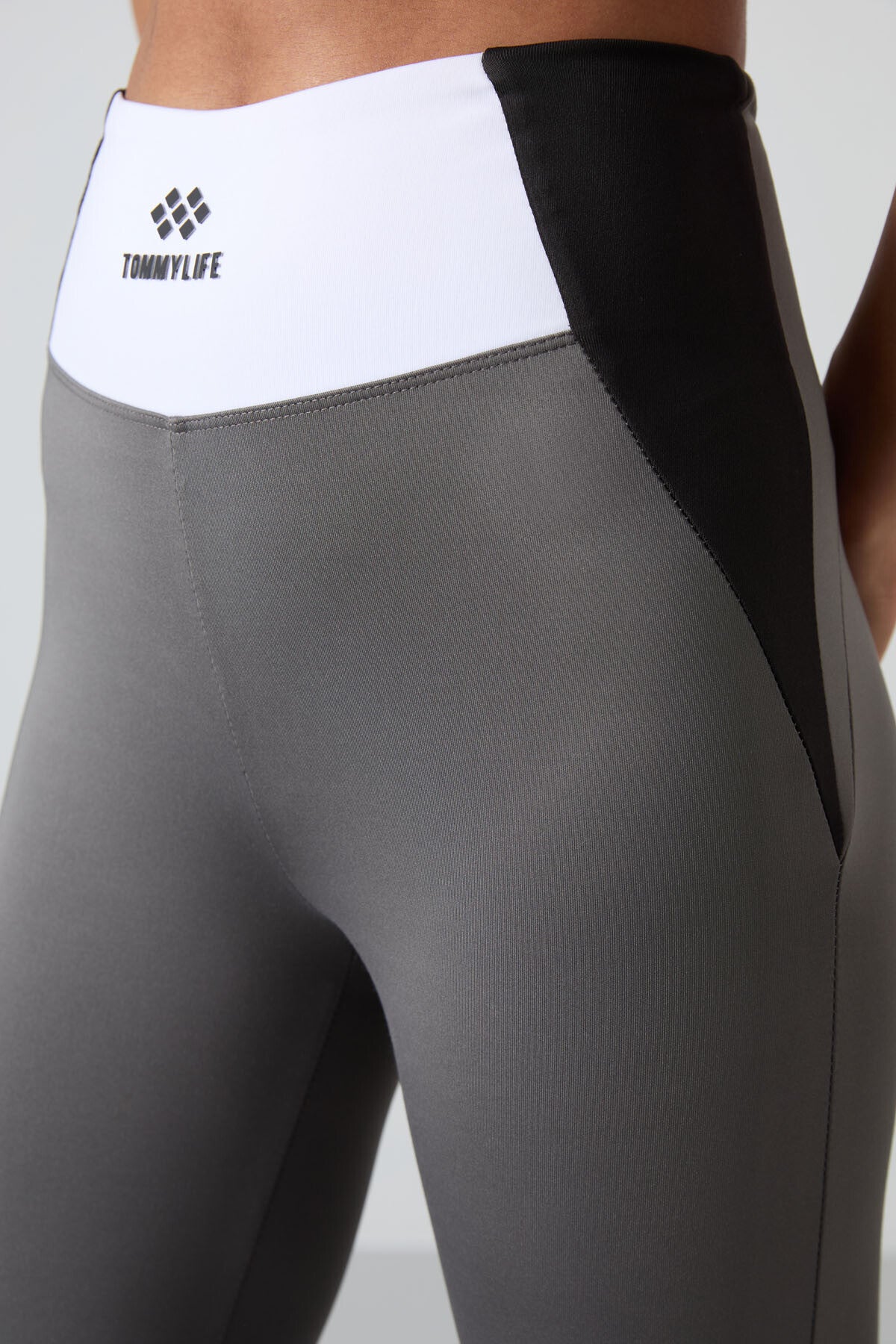 Koyu Gri Esnek Standart Fit Performans Kadın Tayt Takım - 95334