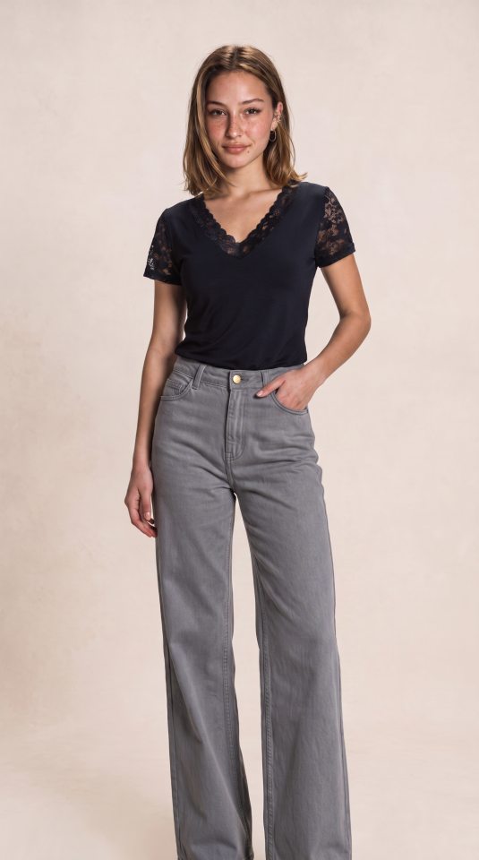 Women’s Short-Sleeve V-Neck Lace Viscose Blouse