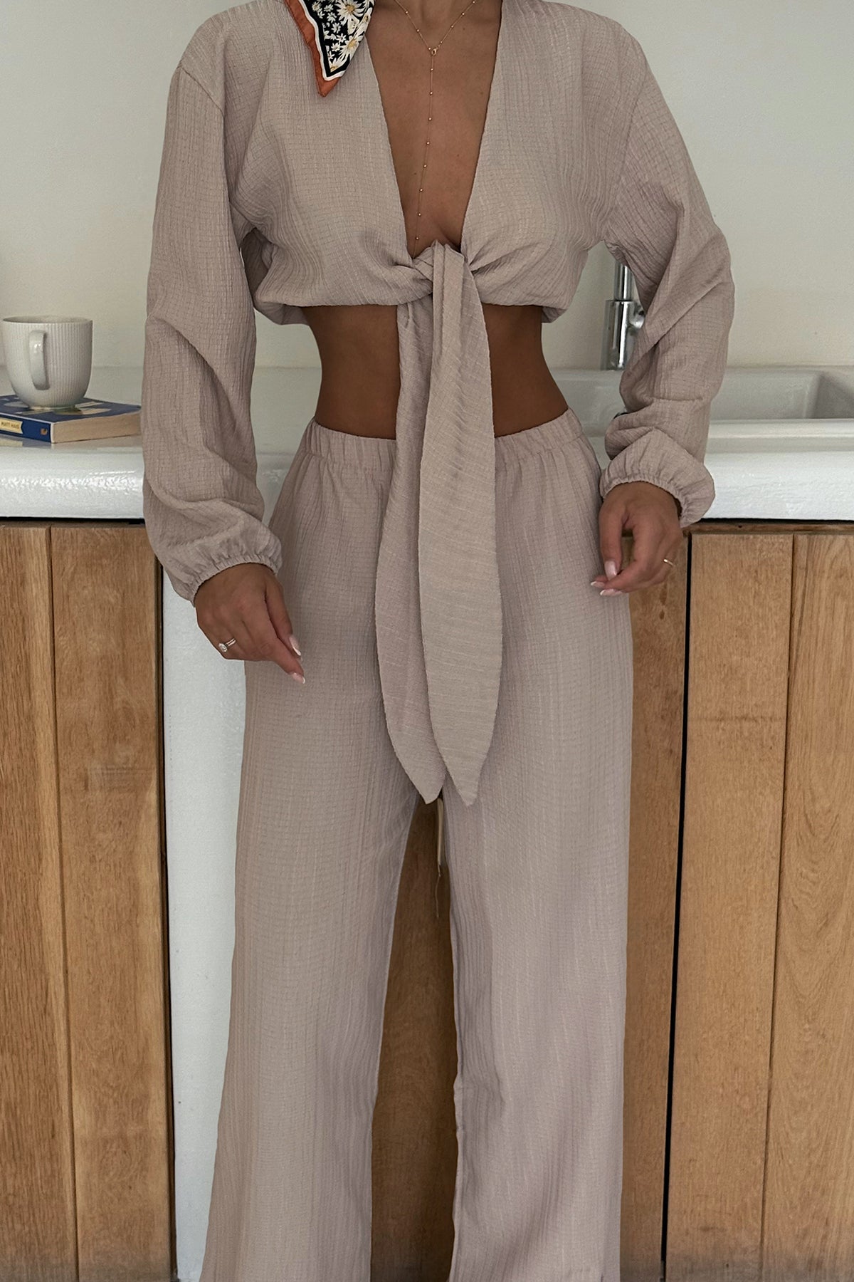 Bej Adelina Bağlamalı Takım ATE-1083