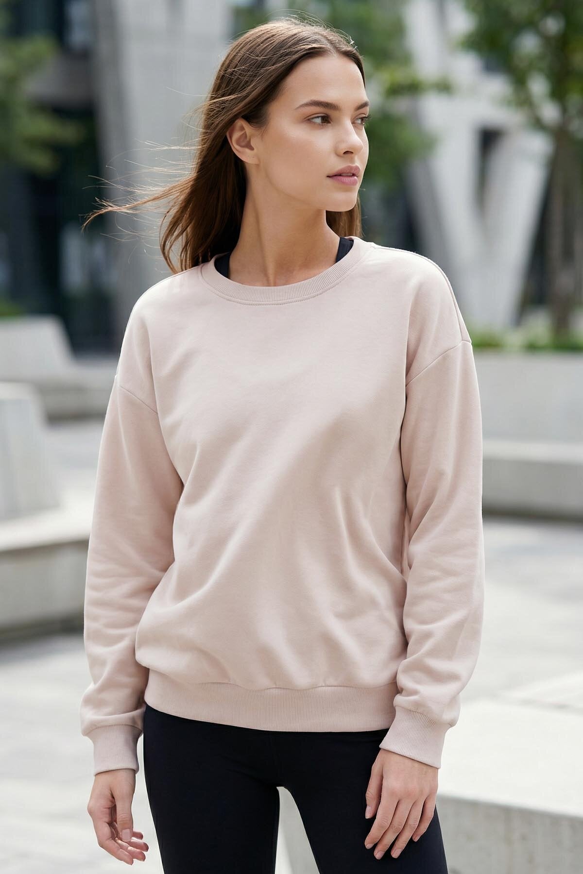 Bej Basic O Yaka Oversize Kadın Sweatshirt - 97053