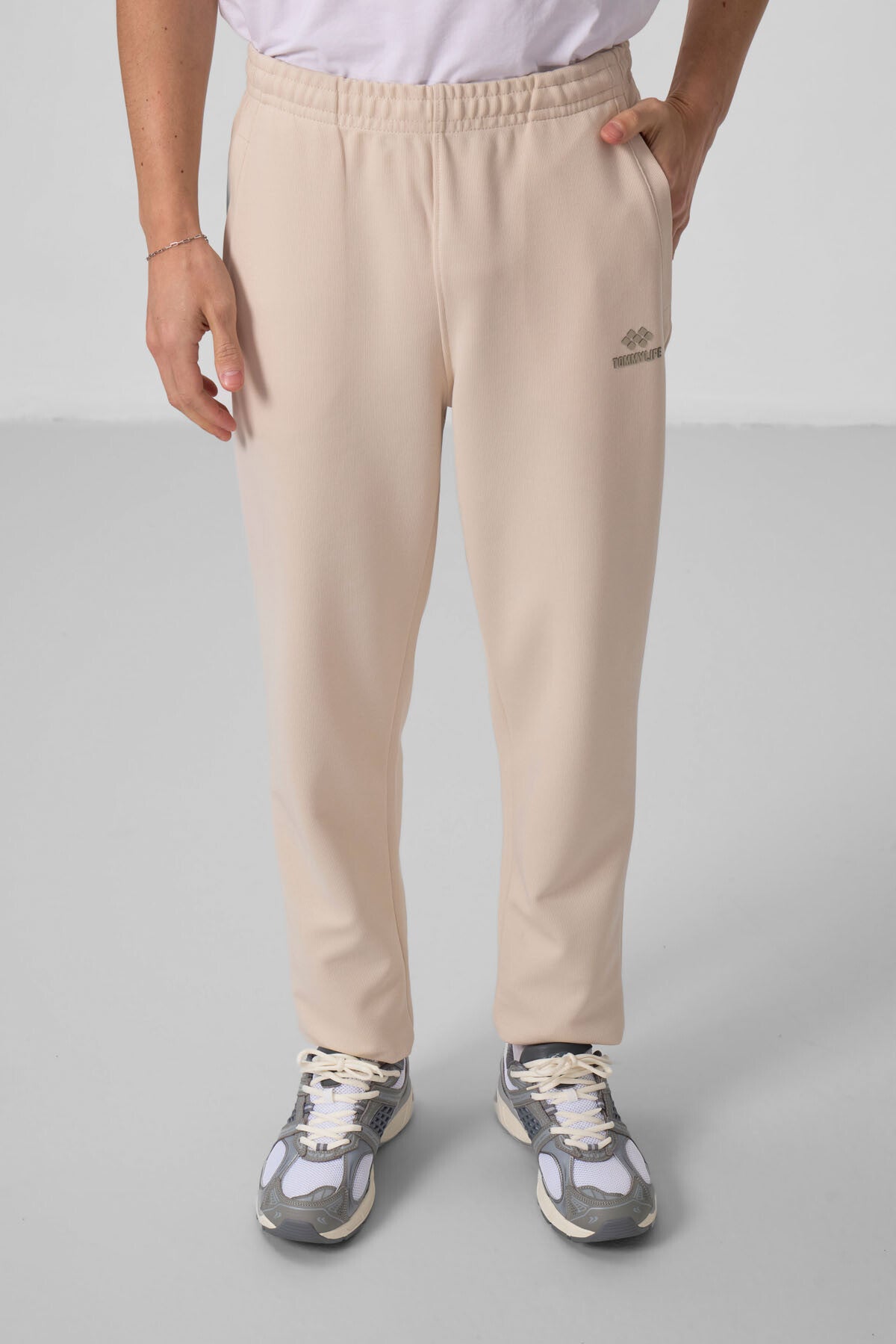 Bej Yüzeyi Dokulu Rahat Form Erkek Eşofman Takım - 85273