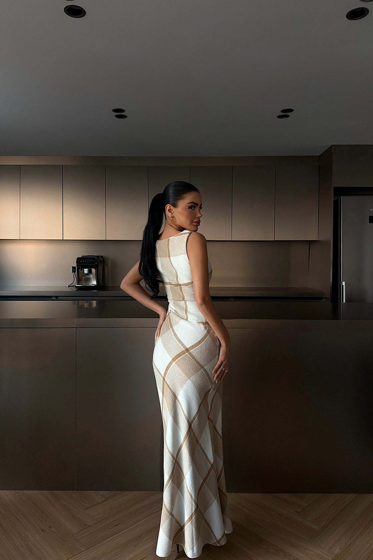 Briar Yırtmaçlı Ekose Uzun Elbise ATE-4222