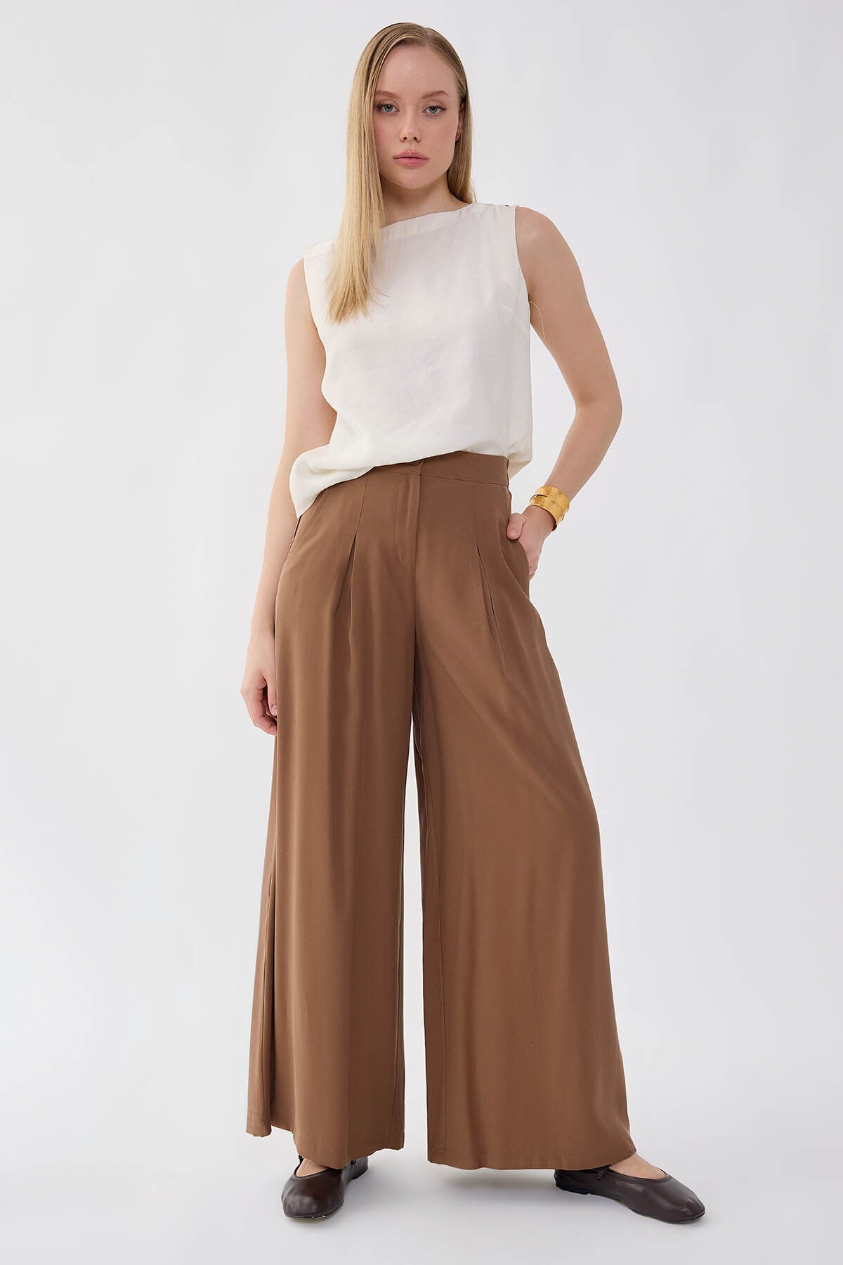 Beli Lastikli Geniş Paça Pantolon