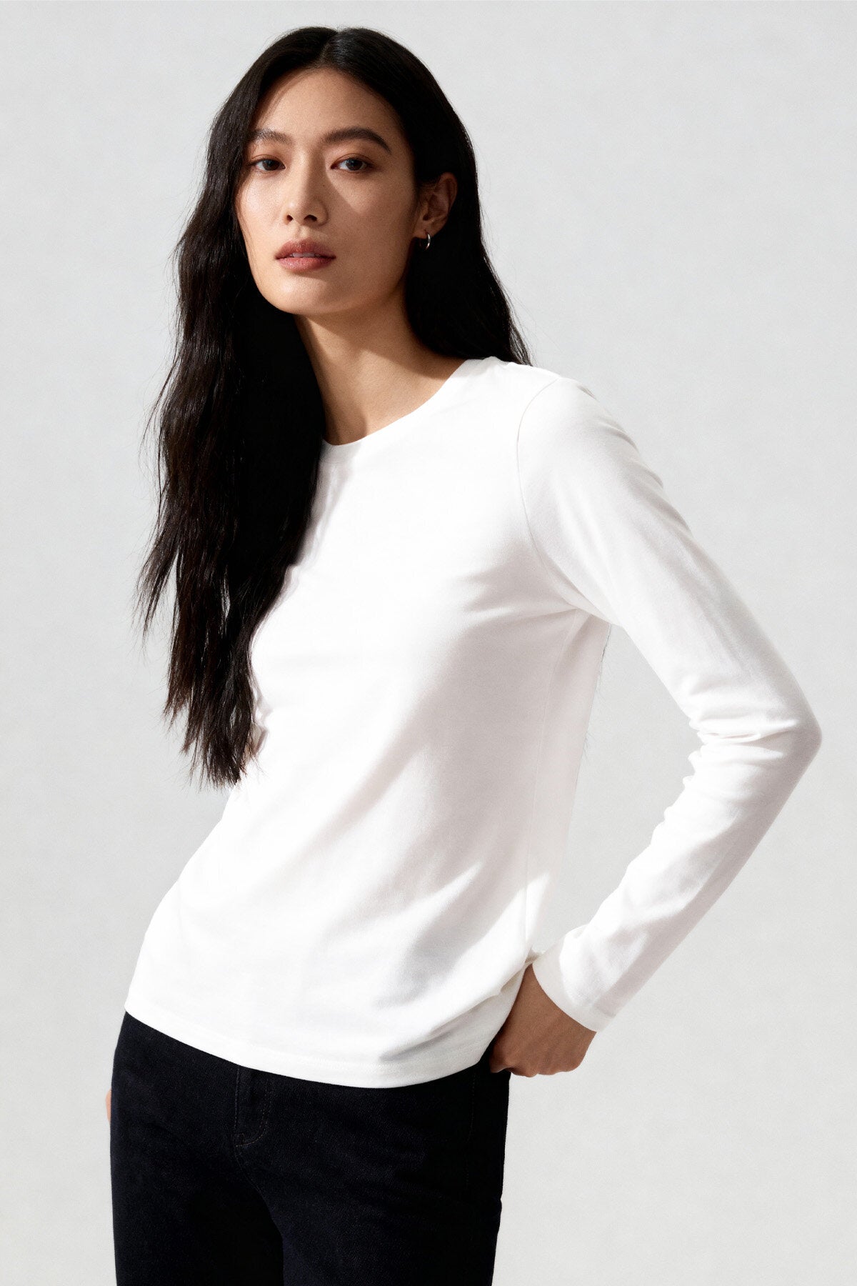 Beyaz O Yaka Standart Fit Uzun Kollu Basic Kadın T-Shirt - 97312
