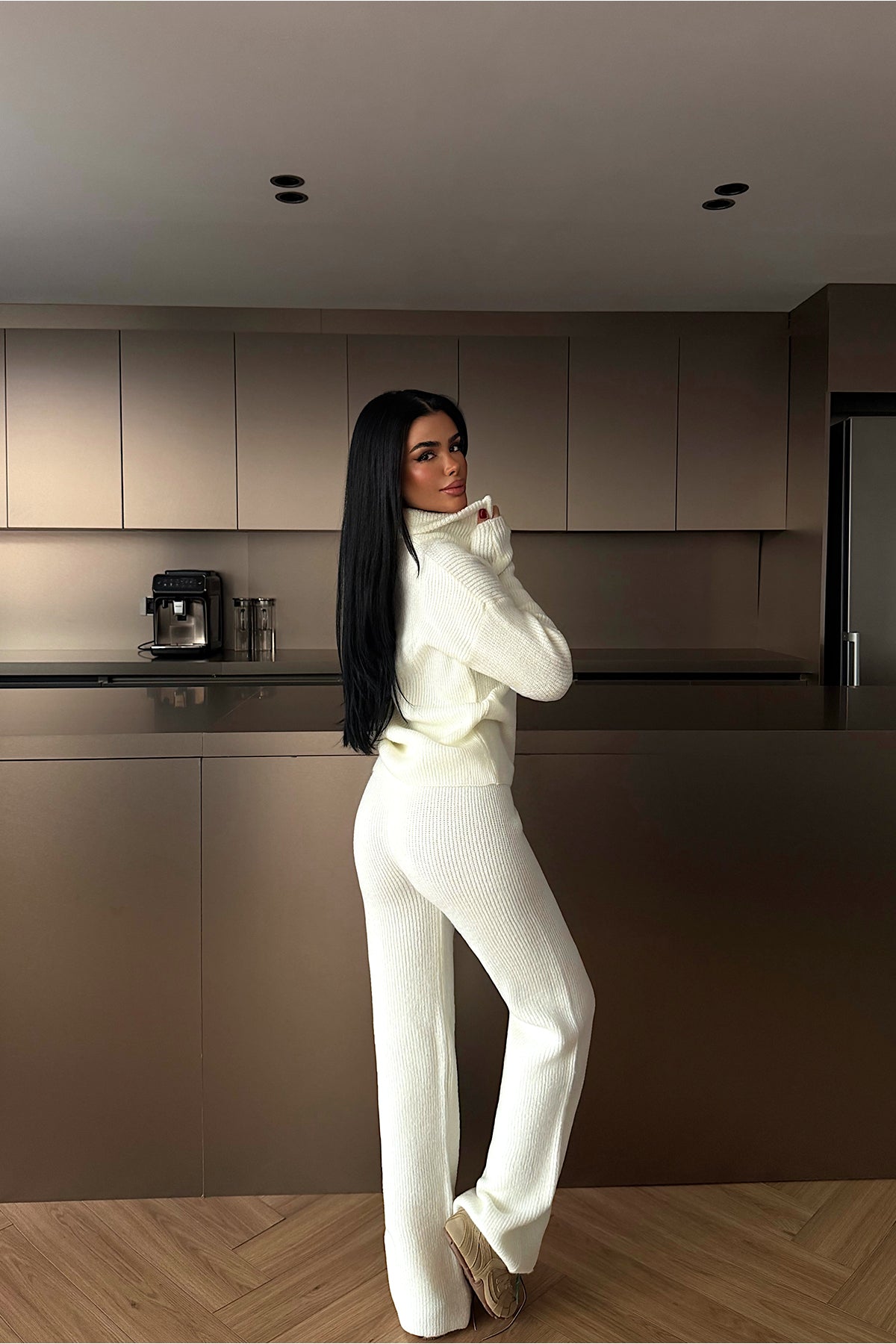 Beyaz Nalani Triko Takım ATE-4268