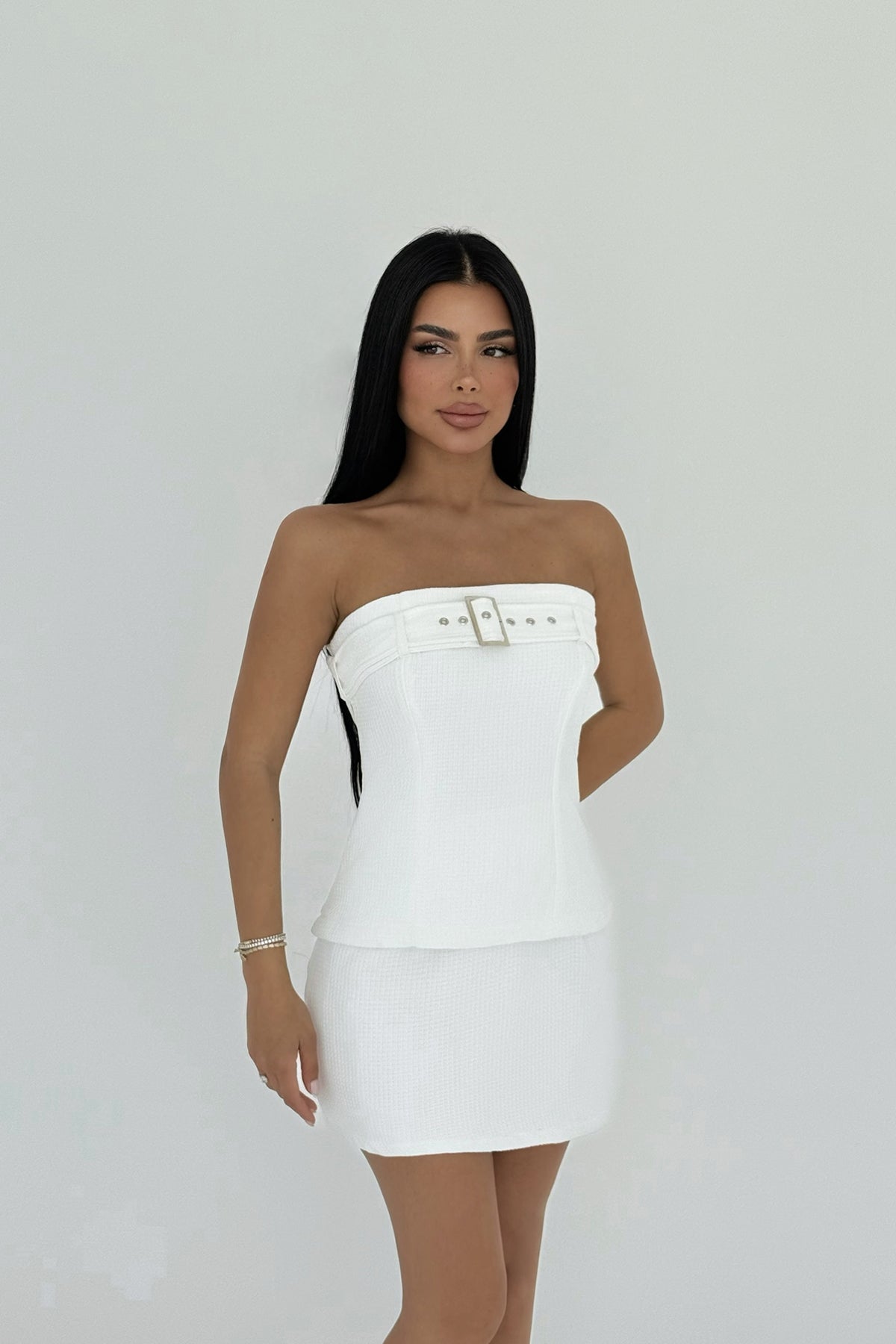 Beyaz Mirana Takım ATE-1691