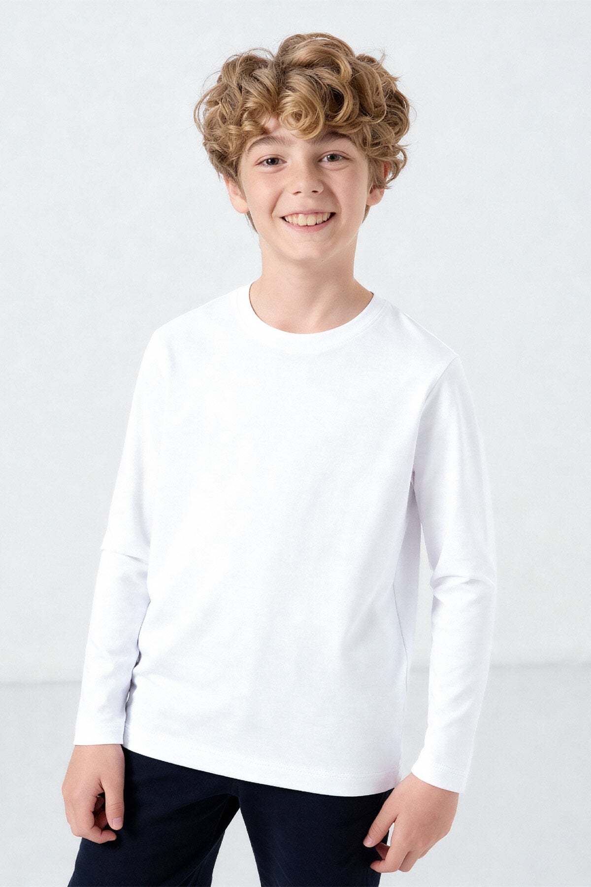 Beyaz O Yaka Standart Fit Basic Uzun Kollu Unisex Çocuk T-Shirt - 11329