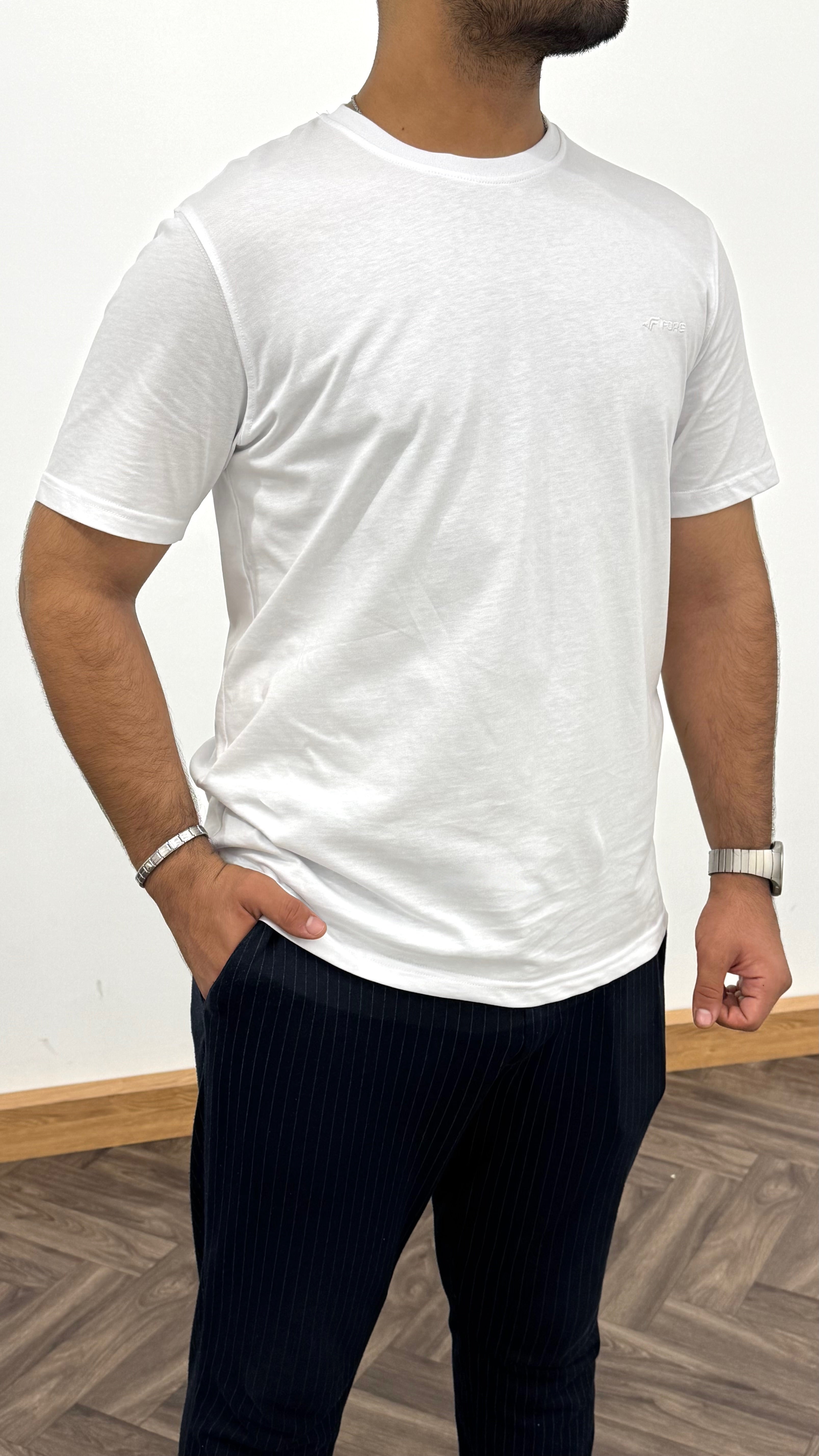 BİSİKLET YAKA NAKIŞ BASKILI TSHİRT