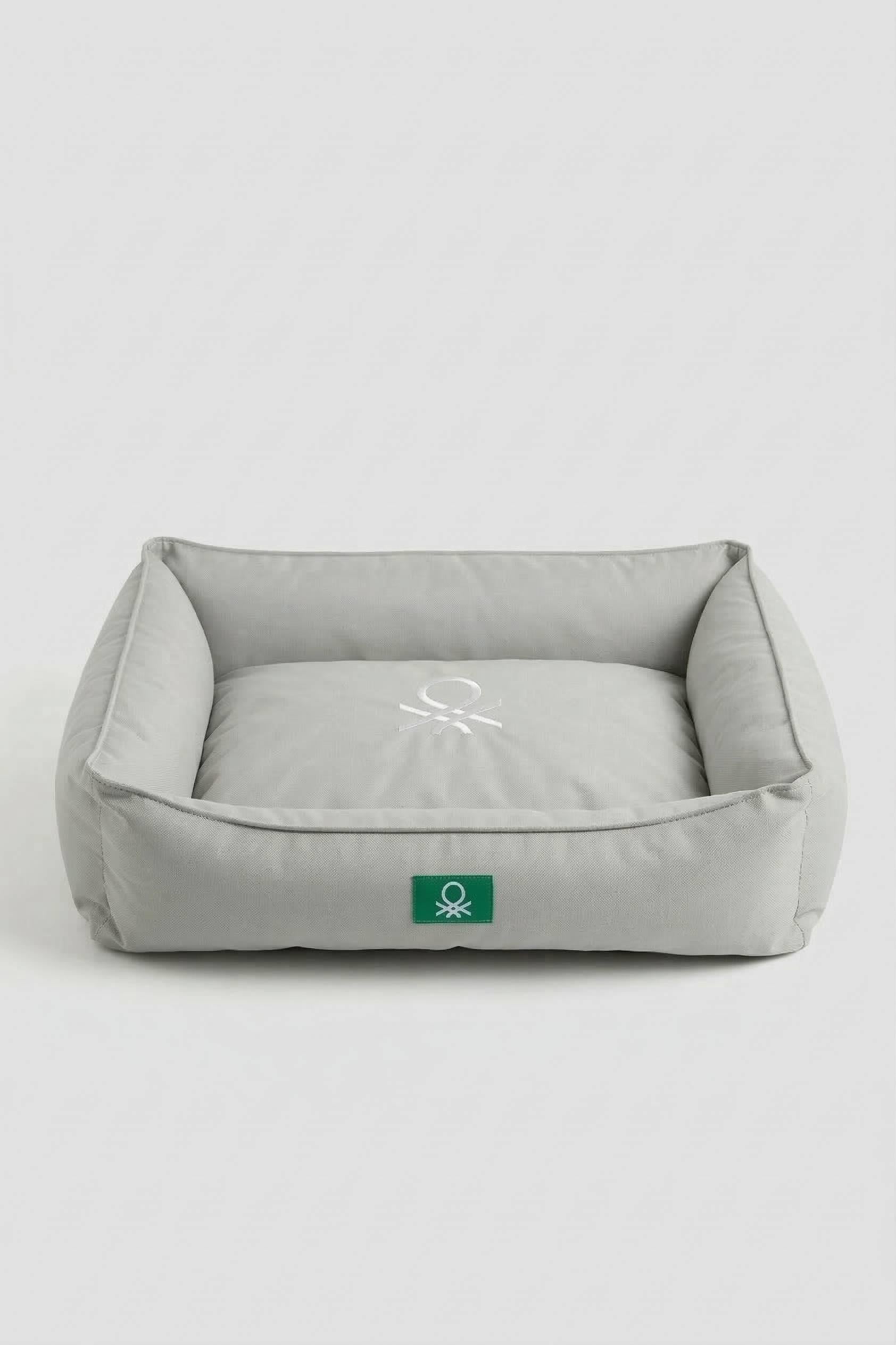 BNT-B2510-B Kedi & Köpek Yatağı  AÇIK GRİ 70x50 cm