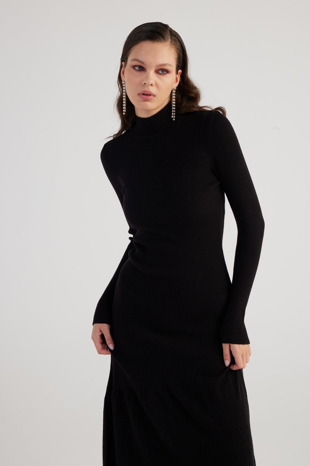 Balıkçı Yaka Özel Dokulu Midi Sally Triko Elbise Siyah