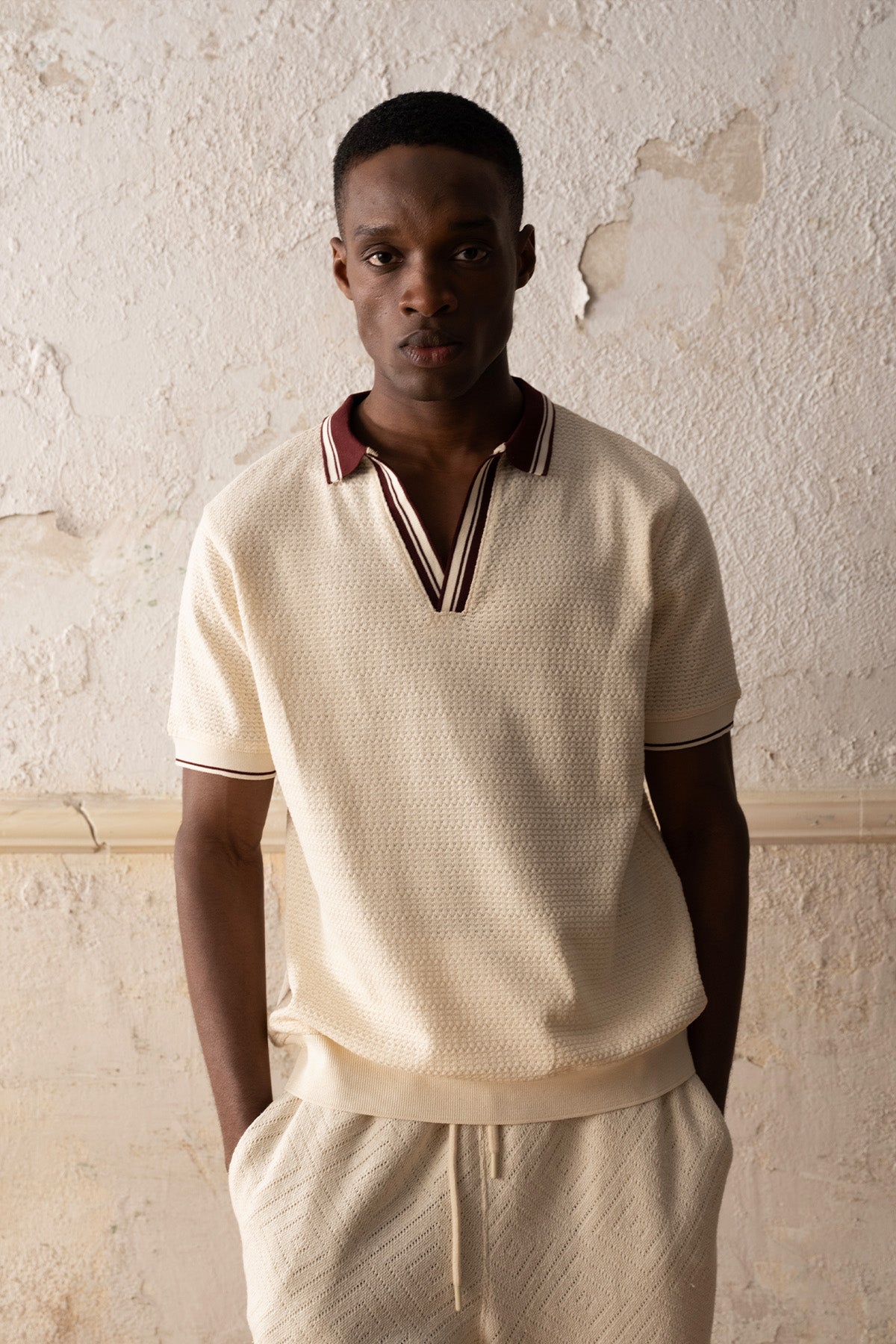 ÇİZGİLİ POLO YAKA BORDO T-SHIRT