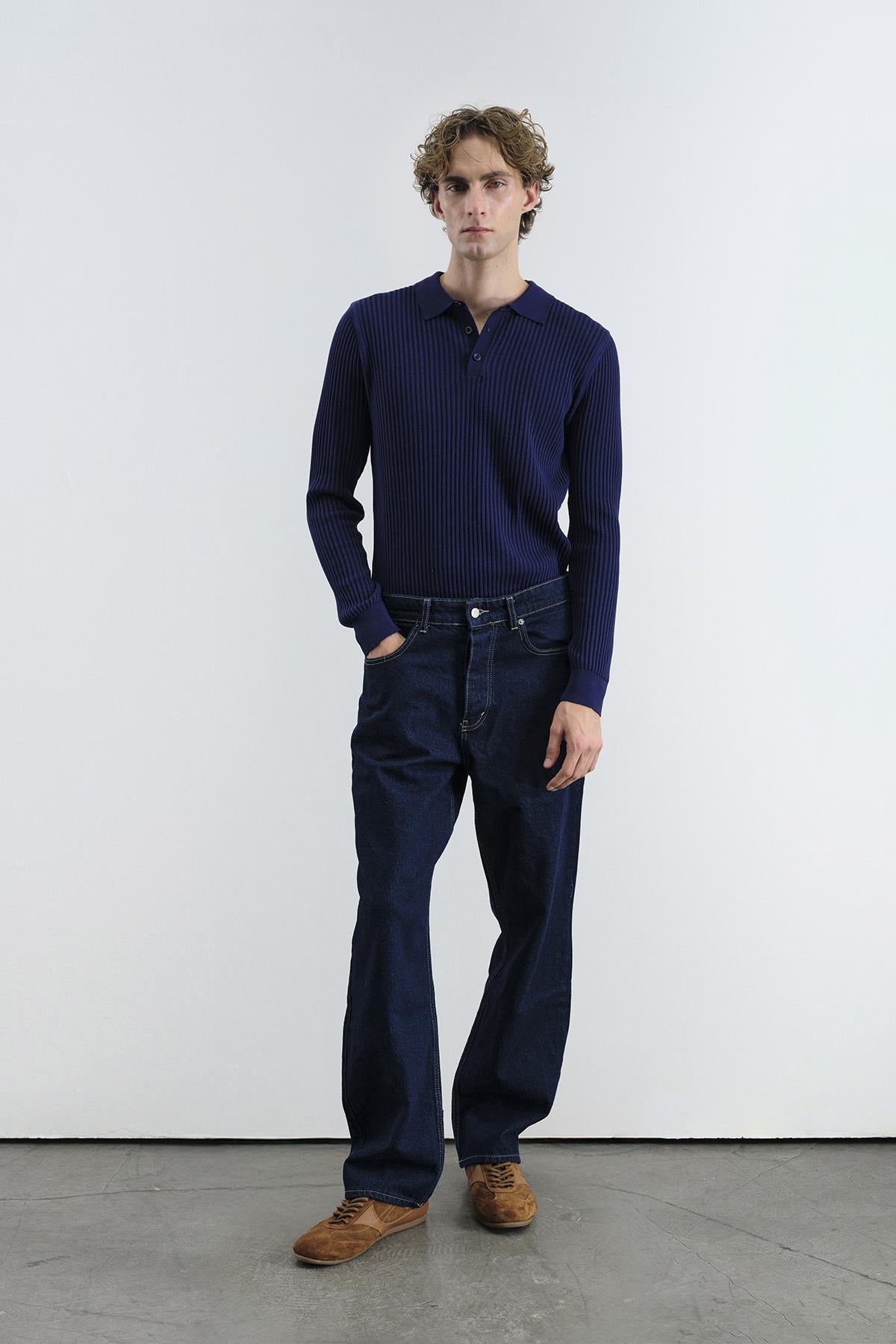 DAR KESİM DÜĞMELİ LACİVERT POLO YAKA TRİKO