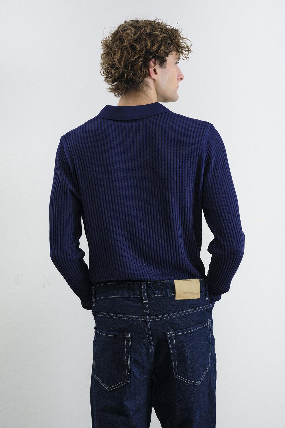 DAR KESİM DÜĞMELİ LACİVERT POLO YAKA TRİKO