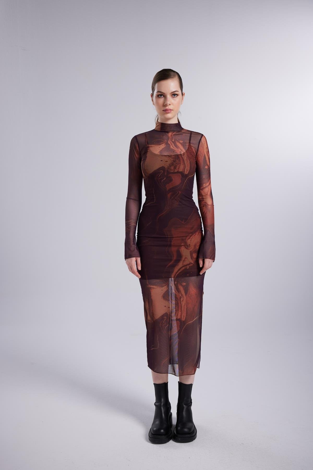 Astarlı Yarım Balıkçı Tül Kamille Elbise Kahverengi