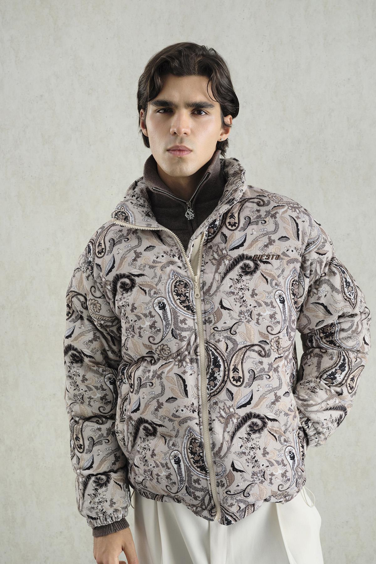 DESENLİ KADİFE ŞİŞME BEJ MONT