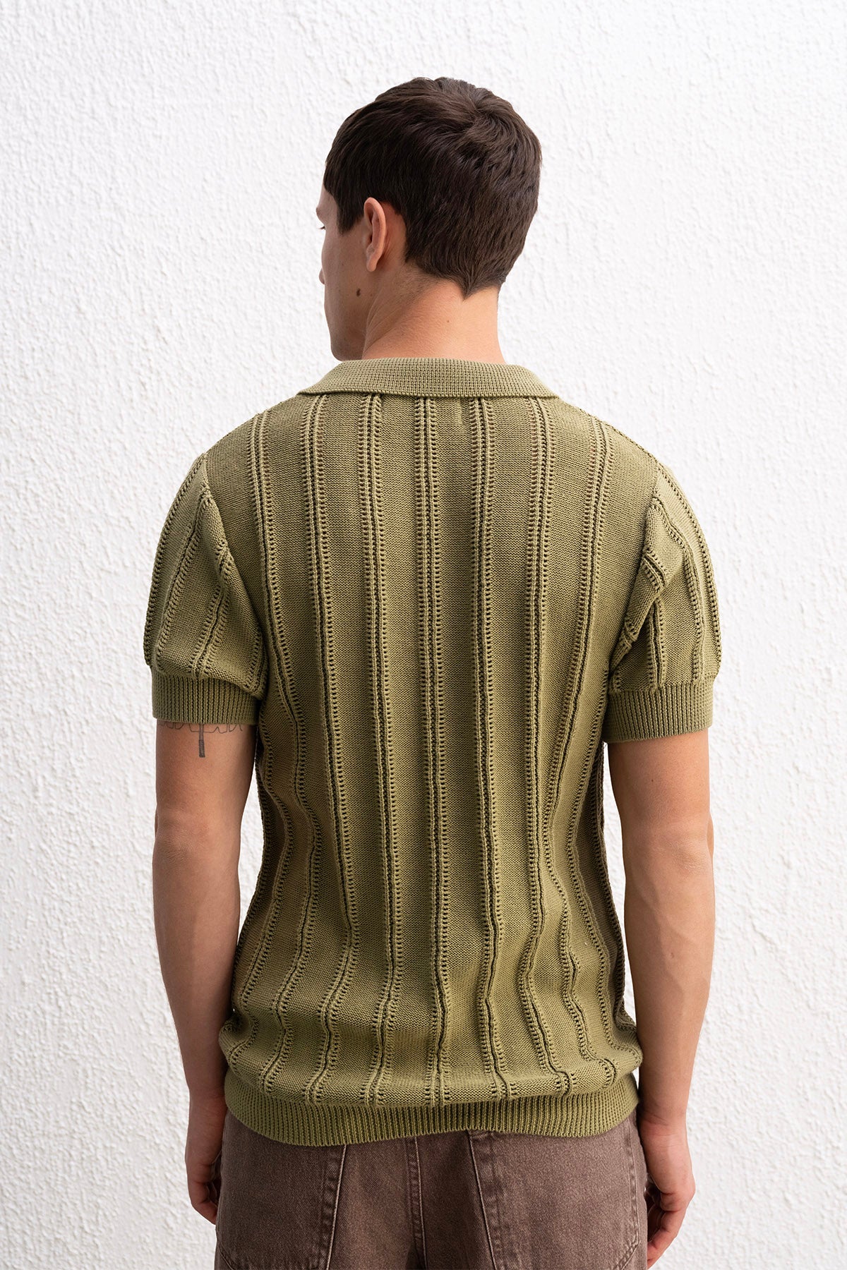 DOKULU POLO YAKA TRİKO HAKİ T-SHIRT