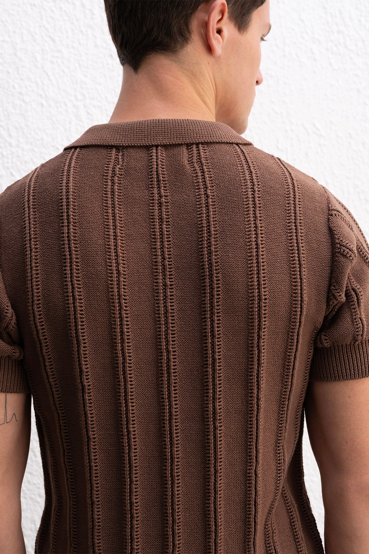 DOKULU POLO YAKA TRİKO KAHVERENGİ T-SHIRT - KAHVERENGİ S
