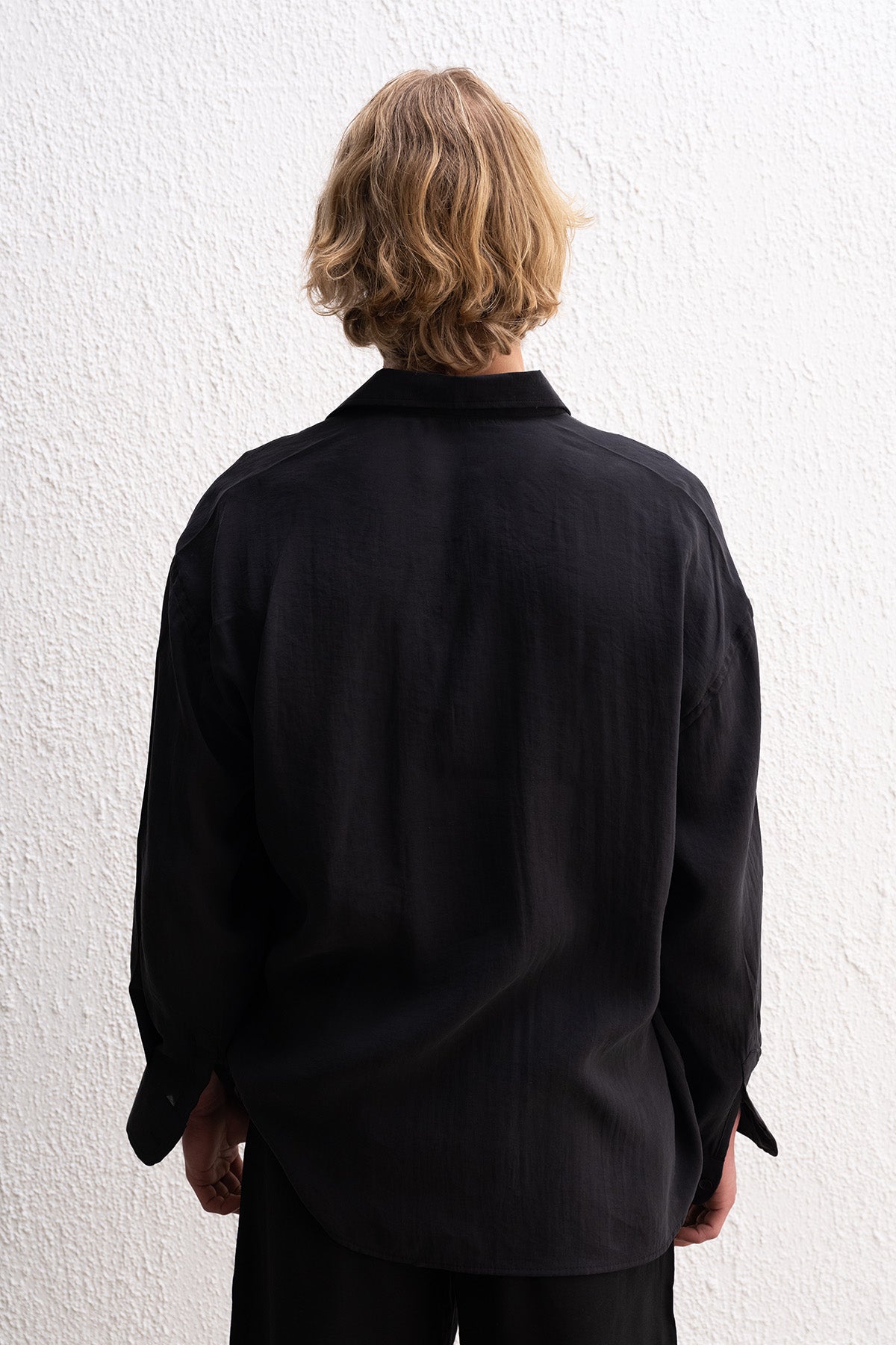 OVERSIZE MODAL SİYAH GÖMLEK