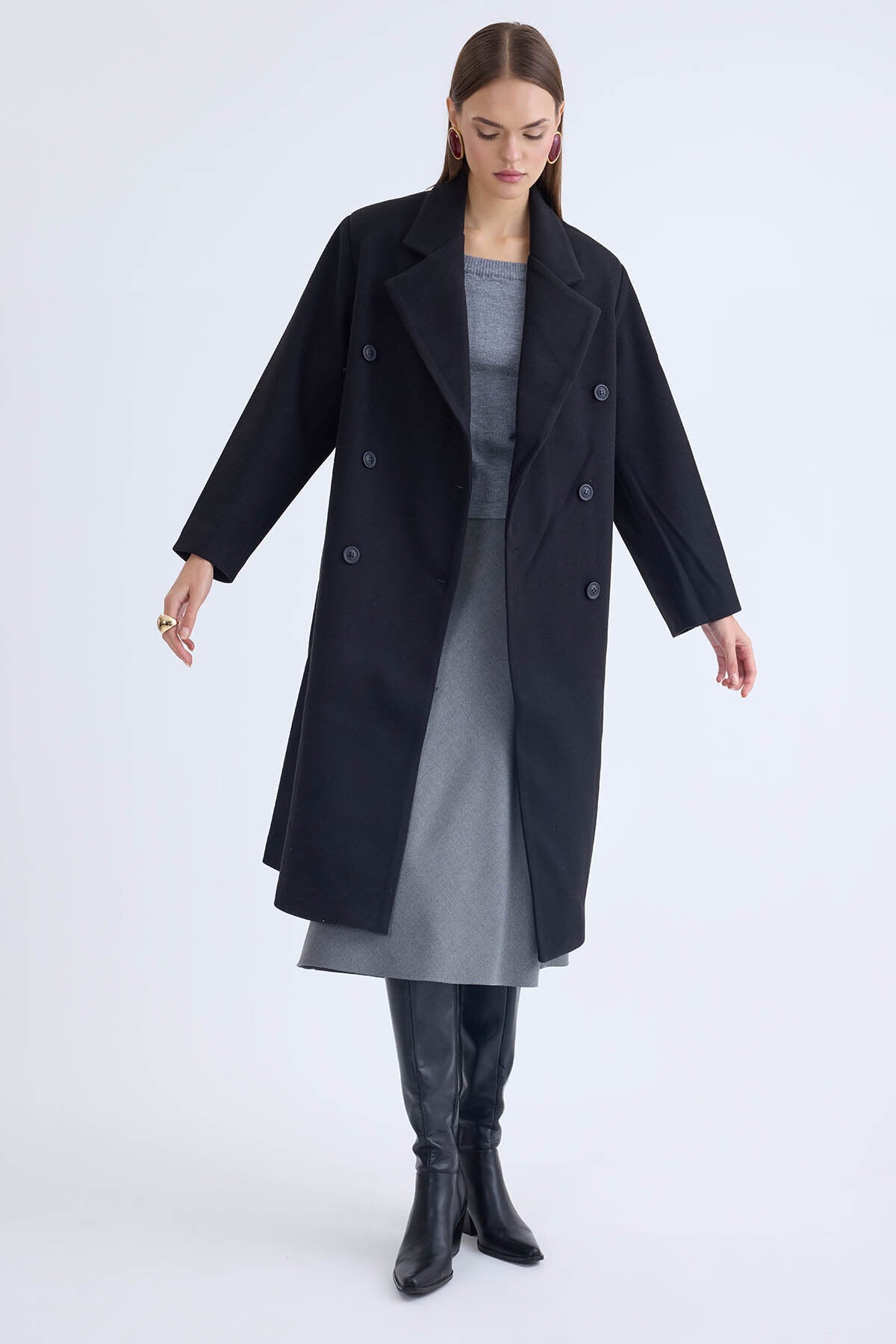 Düğmeli Uzun Kaşe Kaban