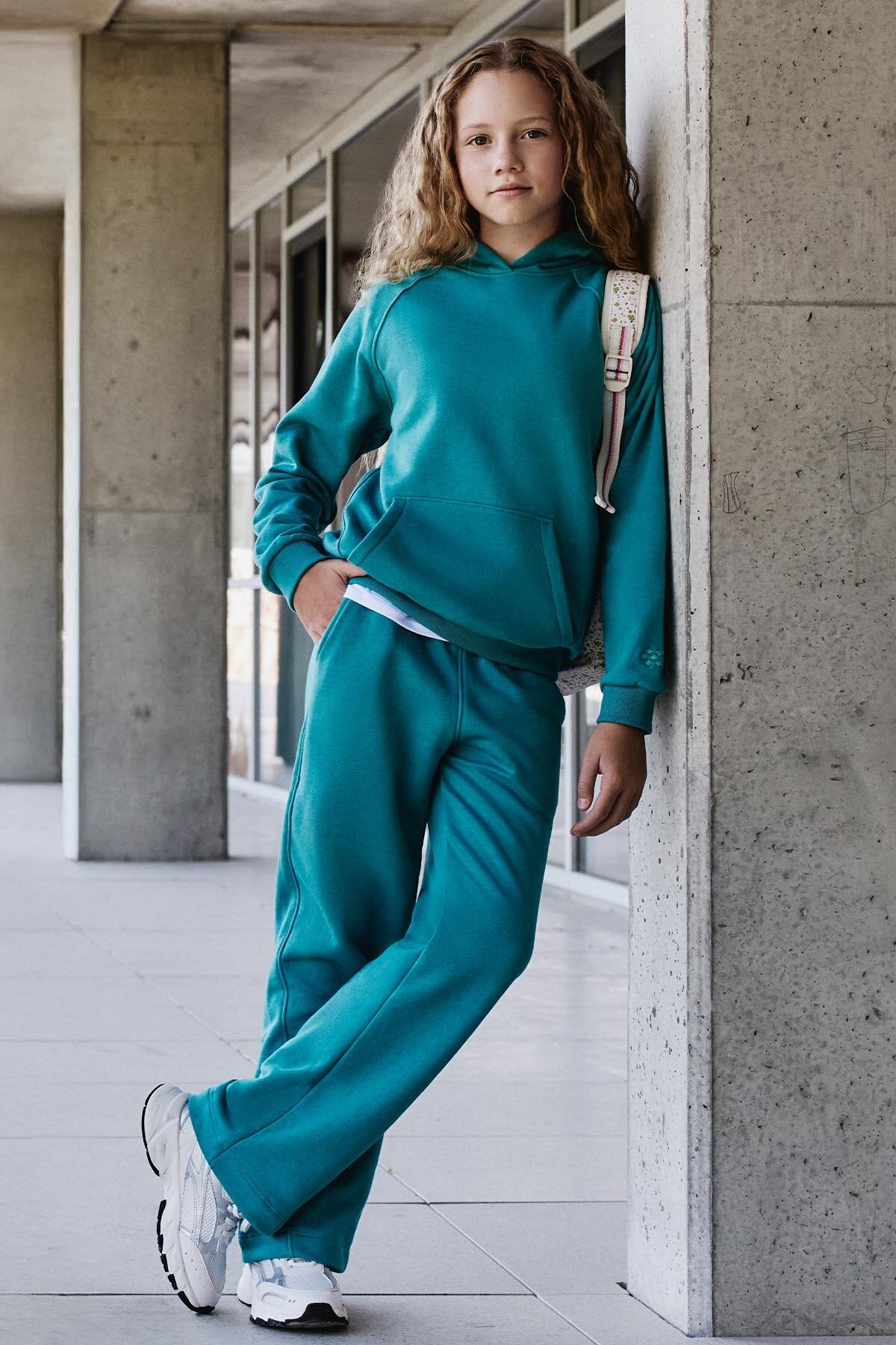 Deniz Yeşil Pamuklu İçi Tüylü Yumuşak Dokulu Standart Fit Nakışlı Kız Çocuk Eşofman Takım - 75162