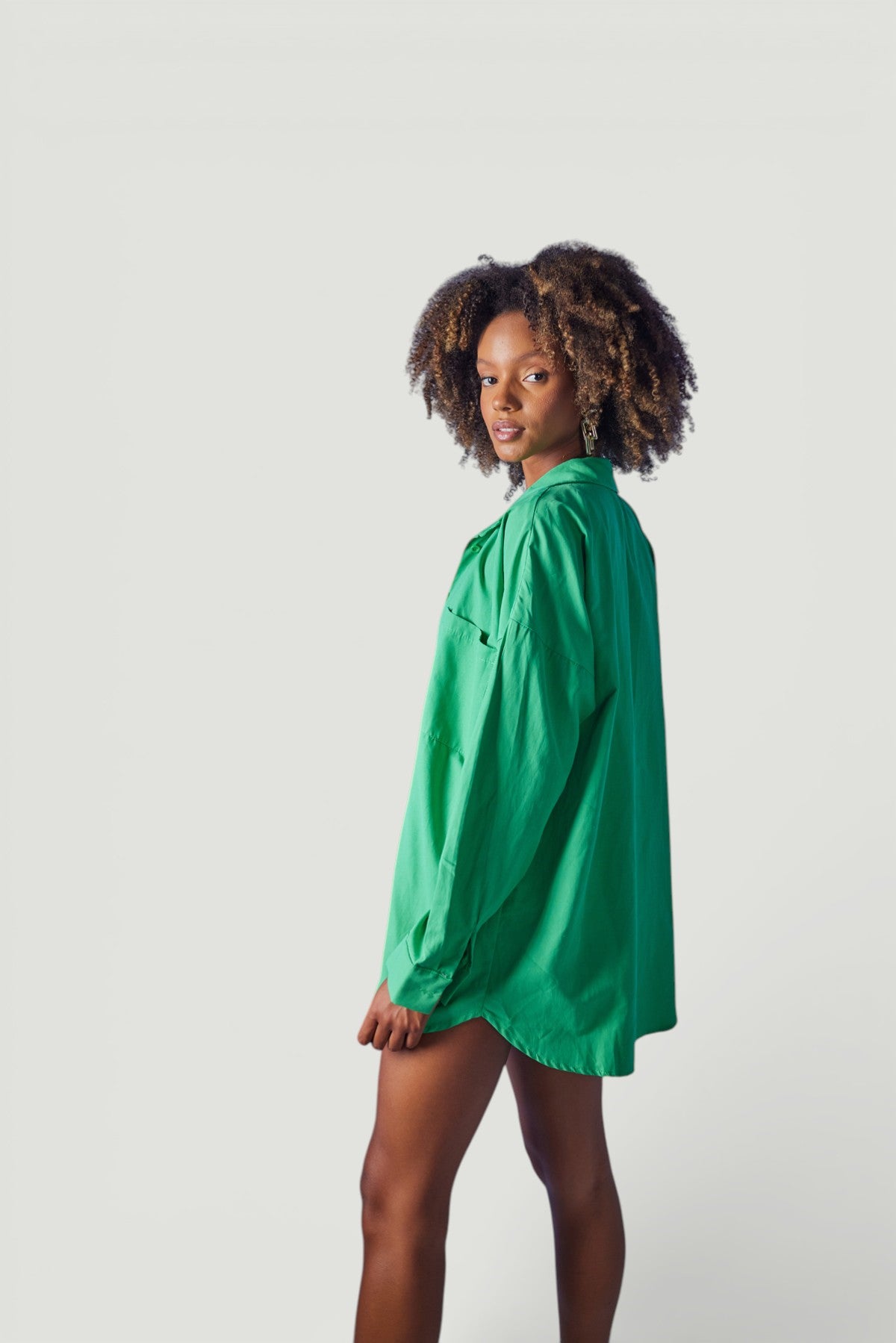 Oversize model düğme kapamalı Leti Gömlek Yeşil