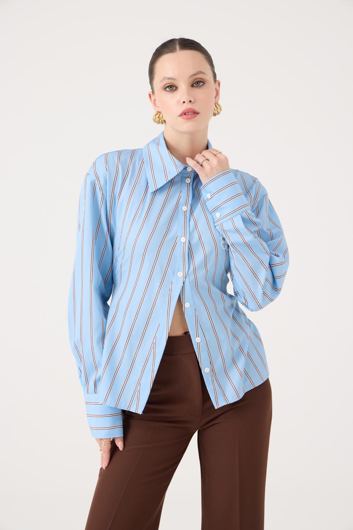 Betty Gömlek Mavi Mavi L