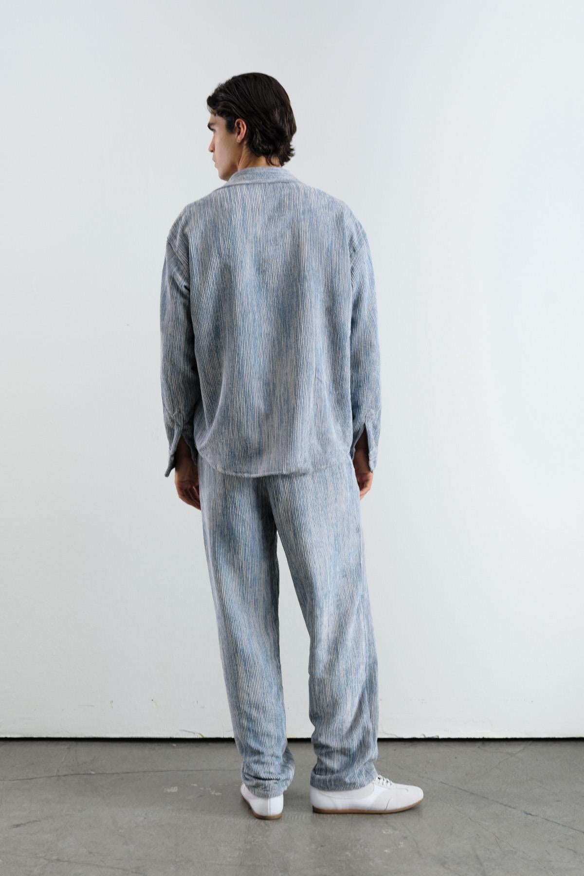 EFEKTLİ PİLİLİ KADİFE MAVİ PANTOLON