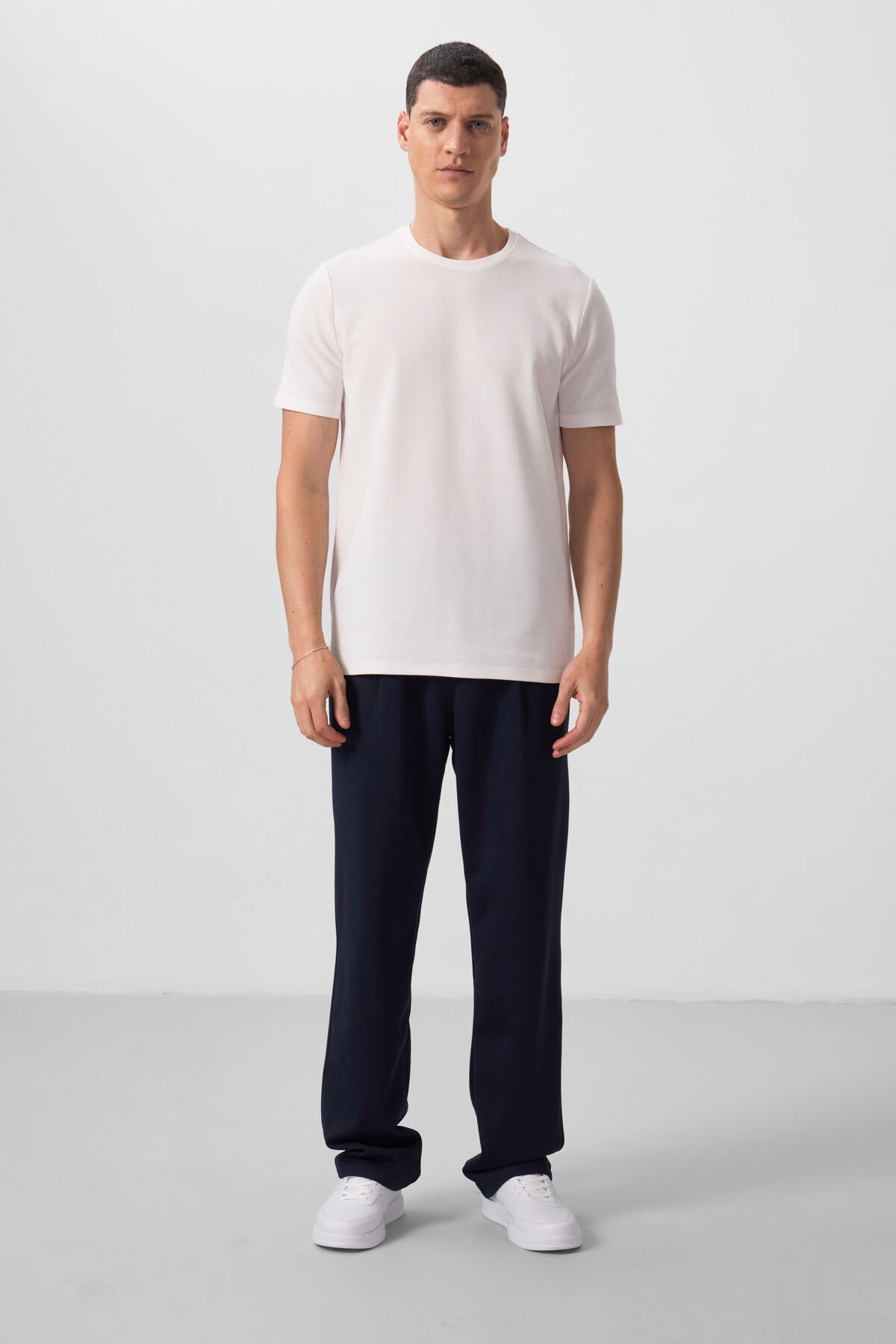 Ekru Yüzeyi Dokulu Rahat Form Basic Erkek T-Shirt - 88436