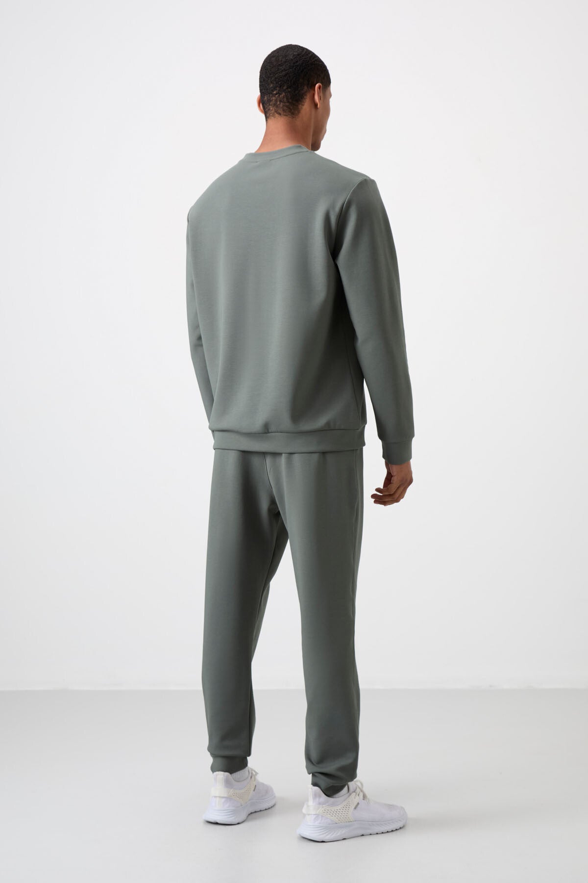 Haki - Haki Pamuklu Kalın Yumuşak Dokulu Comfort Fit Baskılı Erkek Eşofman Takım - 85253