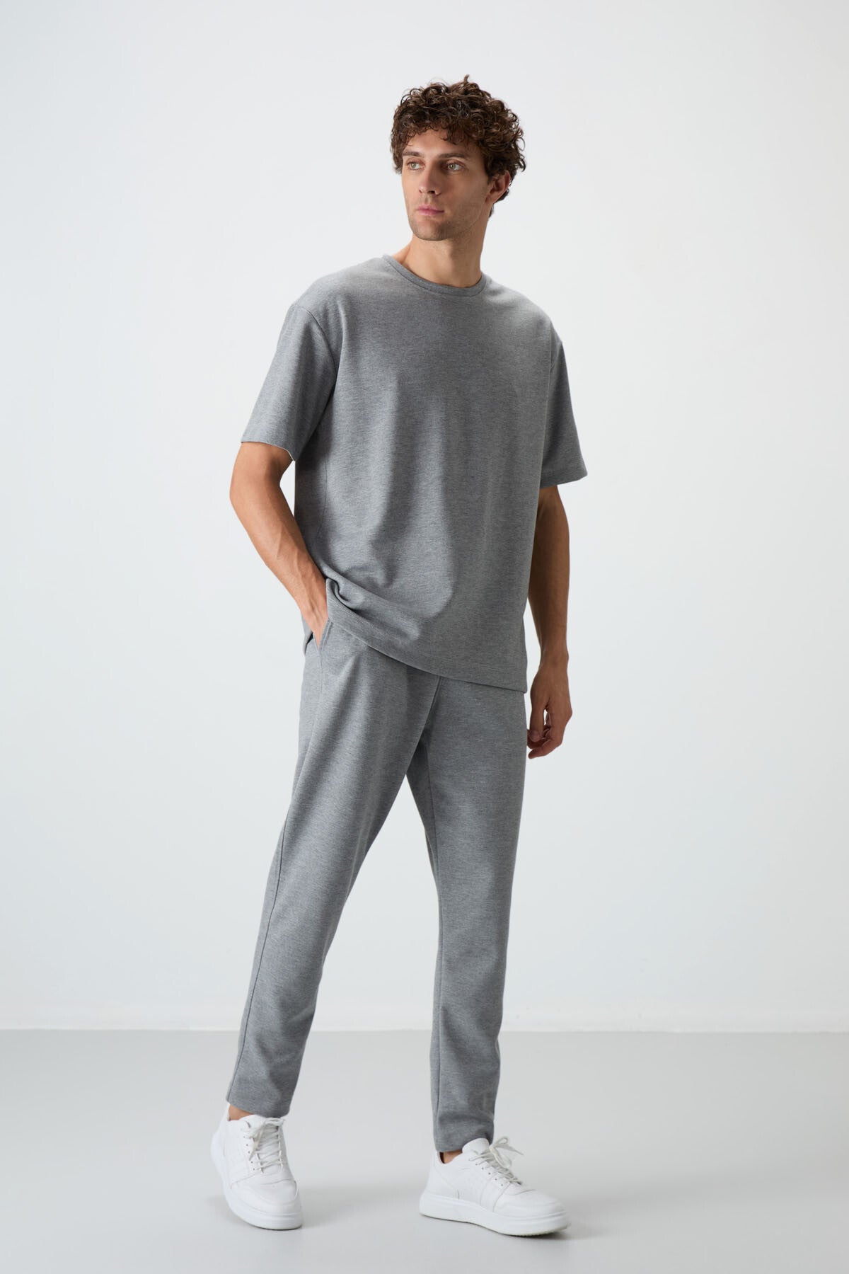 Gri Melanj Pamuklu Kalın Yumuşak Dokulu Oversize Fit Basic Erkek Eşofman Takım - 85251
