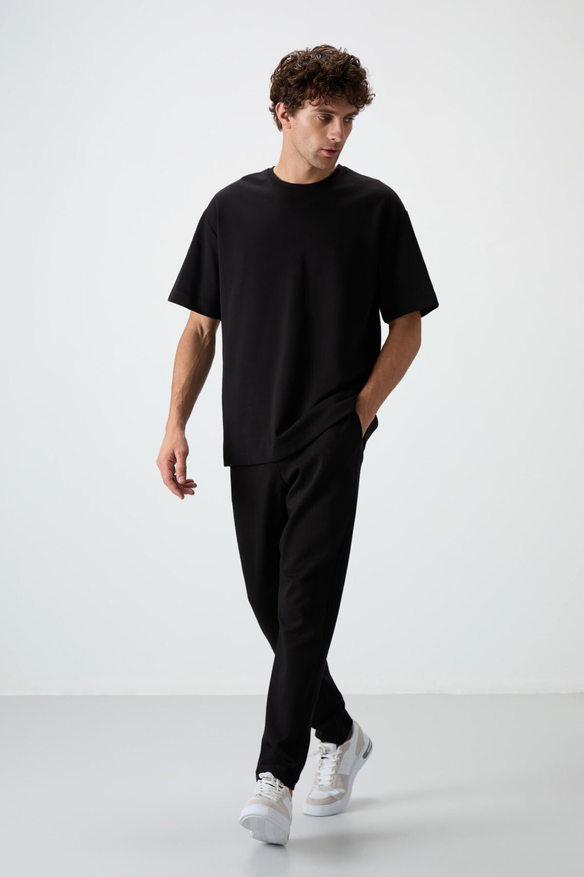 Siyah Pamuklu Kalın Yumuşak Dokulu Oversize Fit Basic Erkek Eşofman Takım - 85251