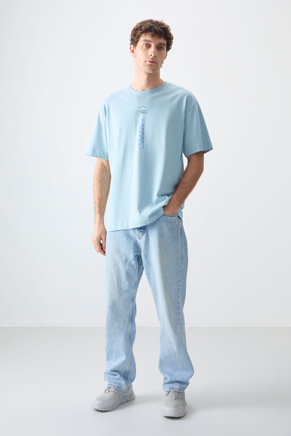 Açık Mavi %100 Pamuk Kalın Yumuşak Dokulu Oversize Fit Baskılı Erkek T-Shirt - 88355