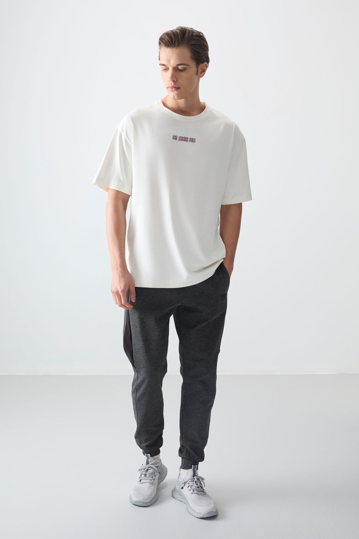 Ekru %100 Pamuk Kalın Yumuşak Dokulu Oversize Fit Baskılı Erkek T-Shirt - 88354