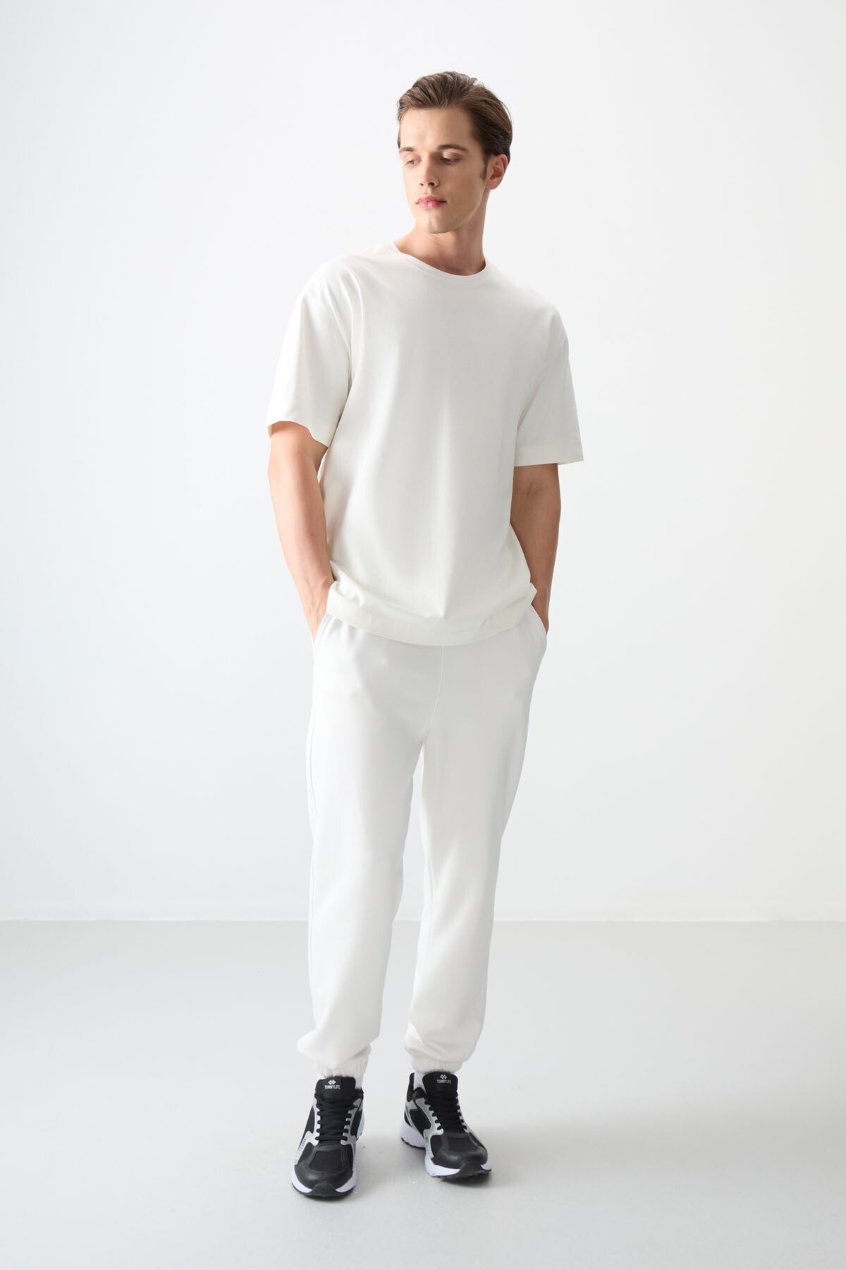 Ekru %100 Pamuk Kalın Yumuşak Dokulu Oversize Fit Basic Erkek T-Shirt - 88353