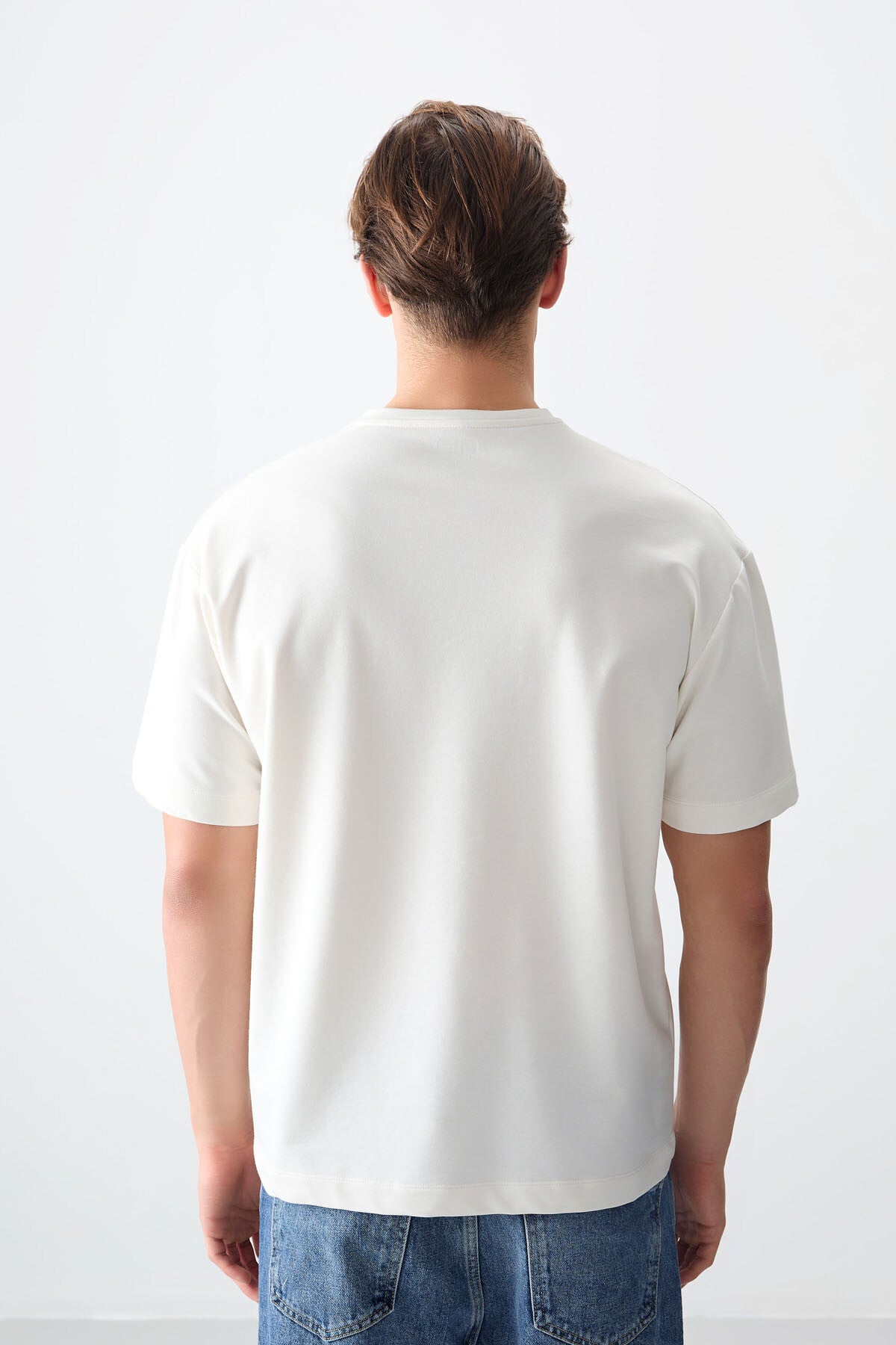 Ekru Pamuklu Kalın Yumuşak Dokulu Oversize Fit Baskılı Erkek T-Shirt - 88375