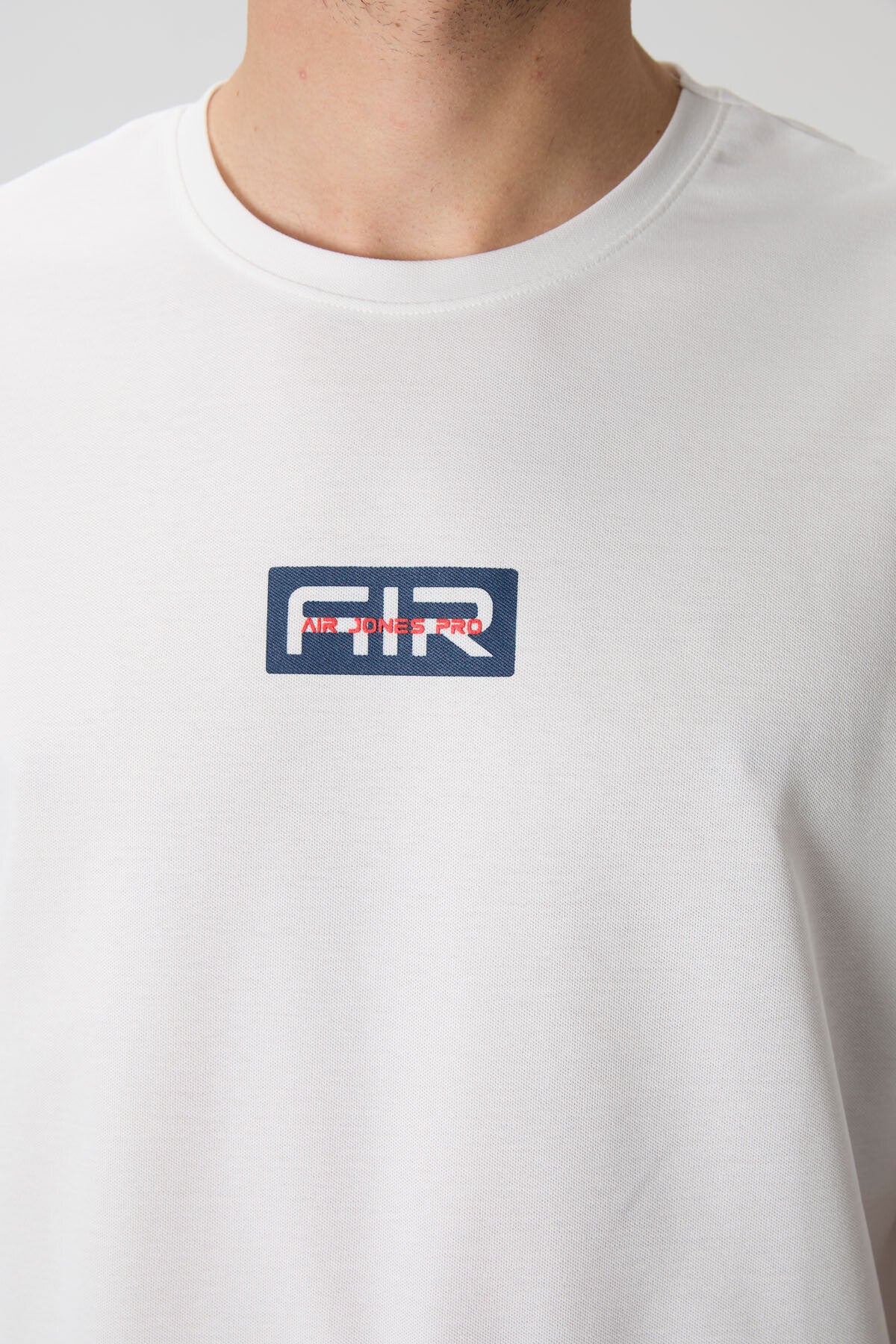 Ekru Pamuklu Kalın Yüzeyi Dokulu Oversize Fit  Baskılı Erkek T-Shirt - 88367