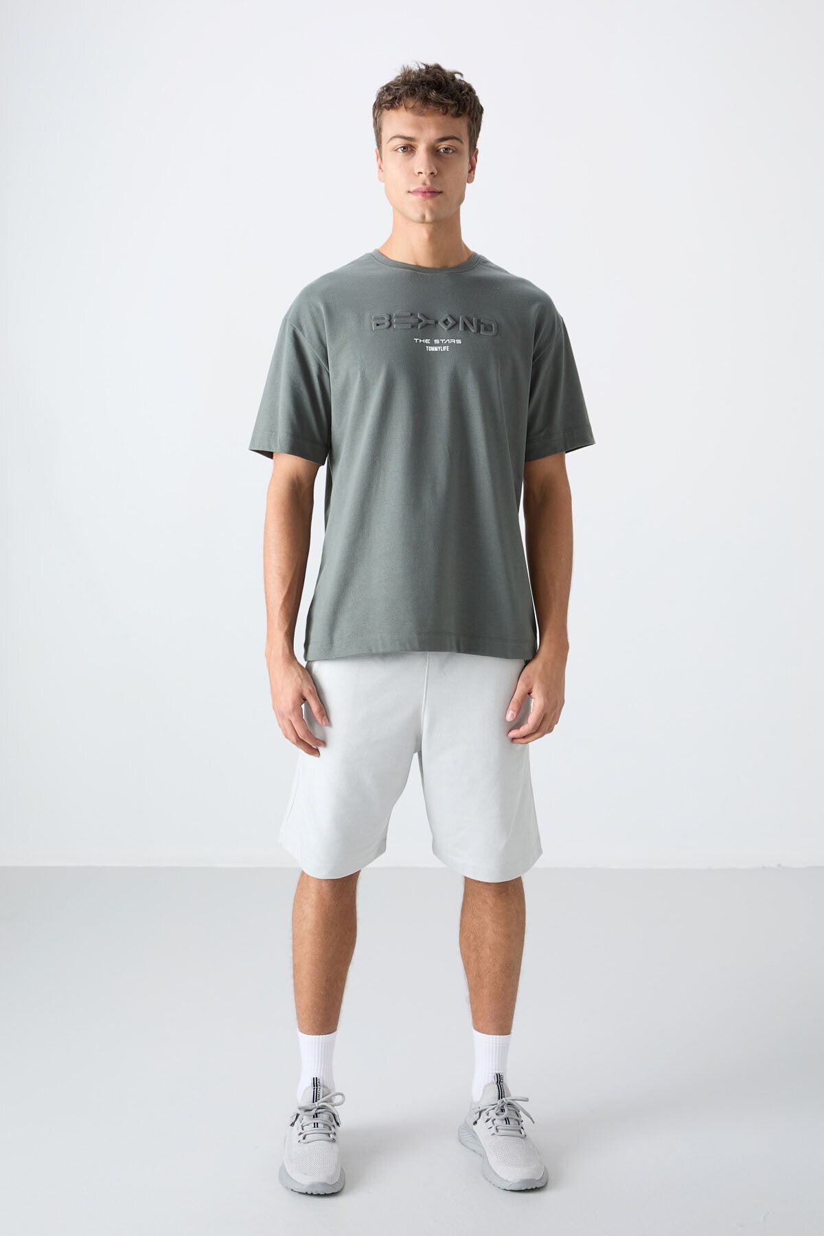 Haki Pamuklu Kalın Yumuşak Dokulu Oversize Fit Baskılı Erkek T-Shirt - 88328