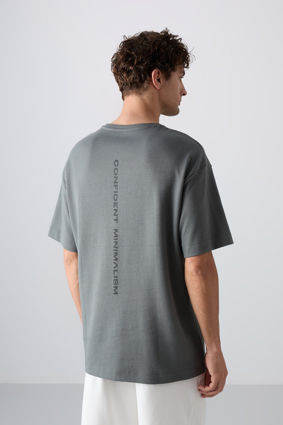 Haki Pamuklu Kalın Yumuşak Dokulu Oversize Fit Baskılı Erkek T-Shirt - 88321