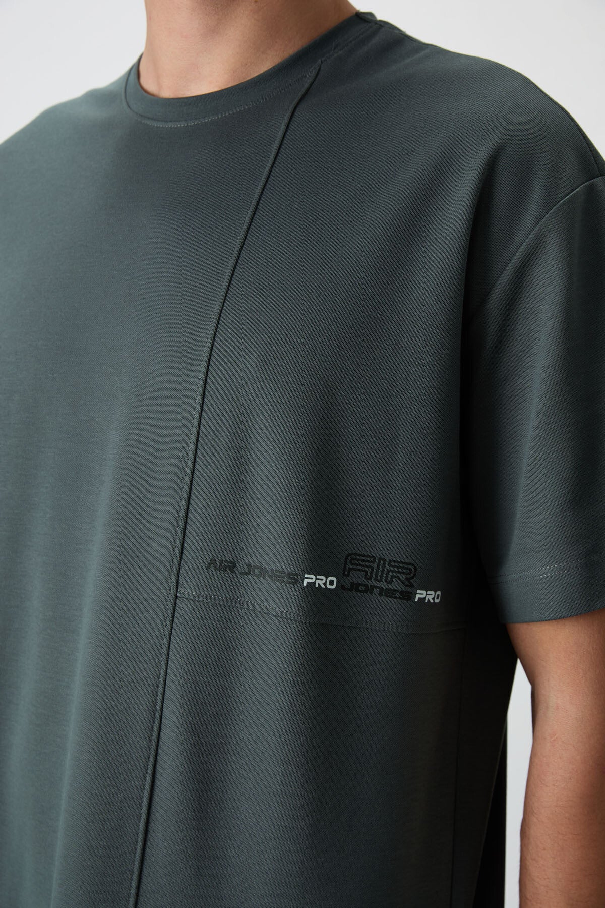 Haki Pamuklu Kalın Yüzeyi Dokulu Oversize Fit  Baskılı Erkek T-Shirt - 88370