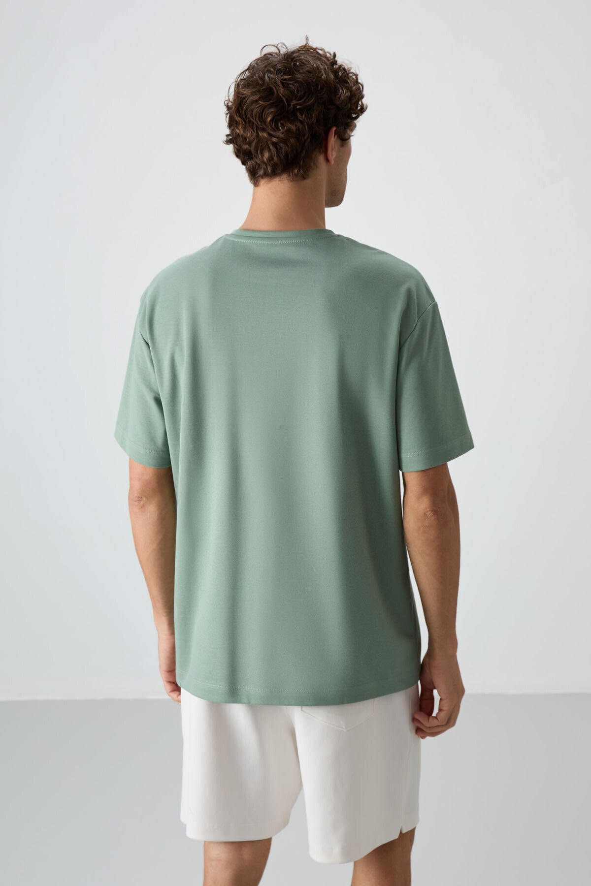 Açık Yeşil Pamuklu Kalın Yüzeyi Dokulu Oversize Fit  Baskılı Erkek T-Shirt - 88364