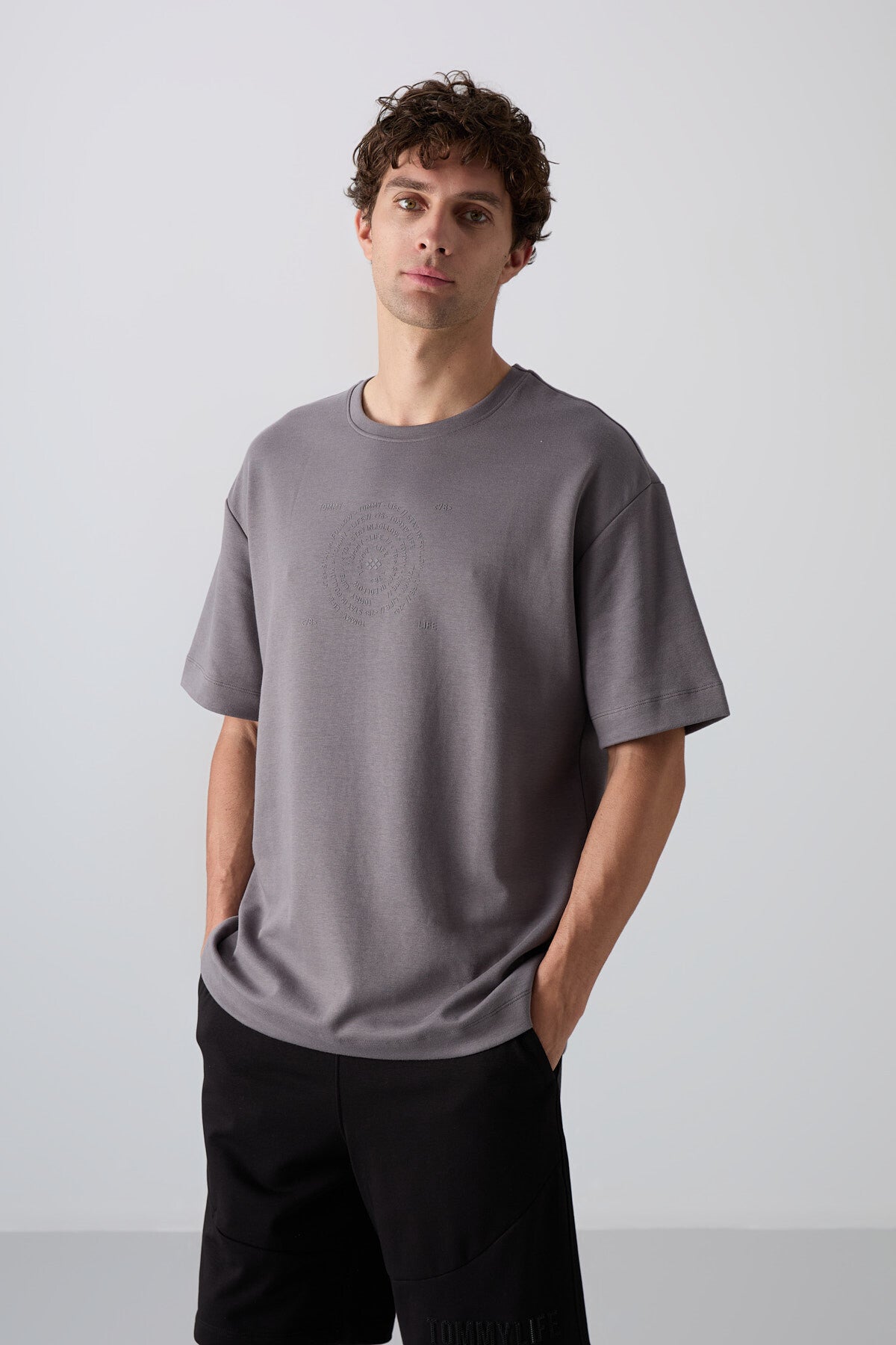 Koyu Gri Pamuklu Kalın Yumuşak Dokulu Oversize Fit Baskılı Erkek T-Shirt - 88324