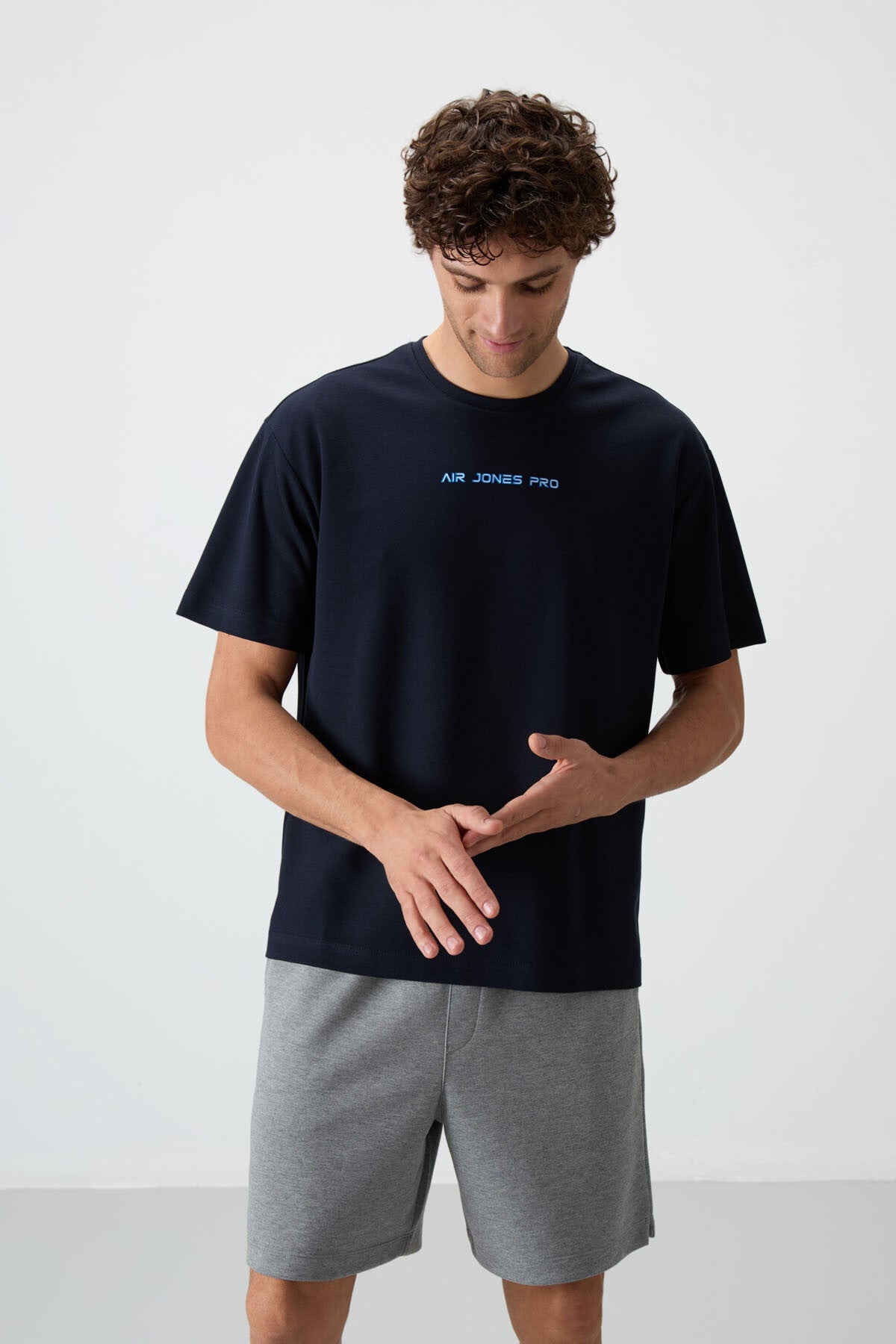 Lacivert Pamuklu Kalın Yüzeyi Dokulu Oversize Fit  Baskılı Erkek T-Shirt - 88364