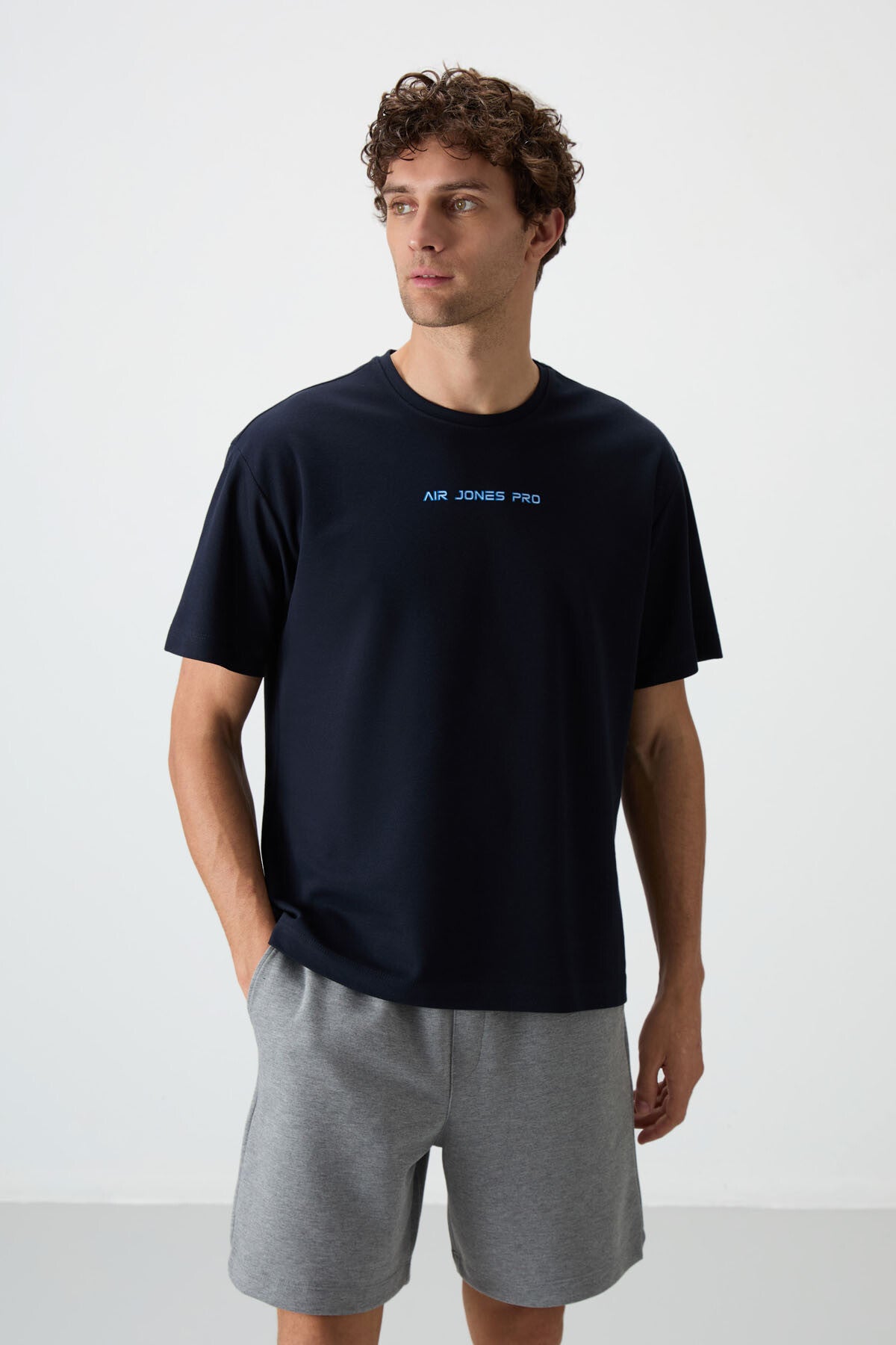 Lacivert Pamuklu Kalın Yüzeyi Dokulu Oversize Fit  Baskılı Erkek T-Shirt - 88364