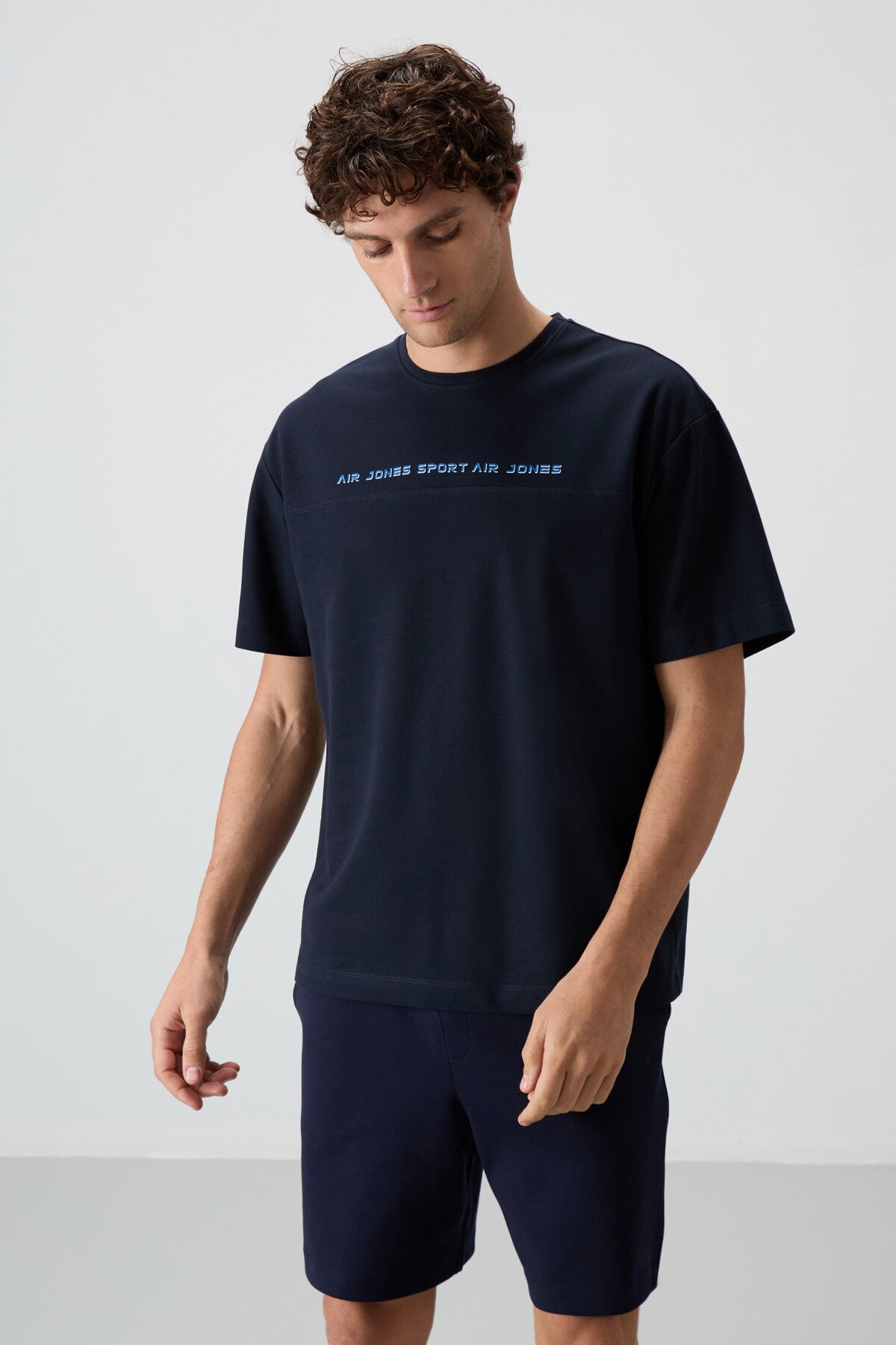 Lacivert Pamuklu Kalın Yüzeyi Dokulu Oversize Fit  Baskılı Erkek T-Shirt - 88371