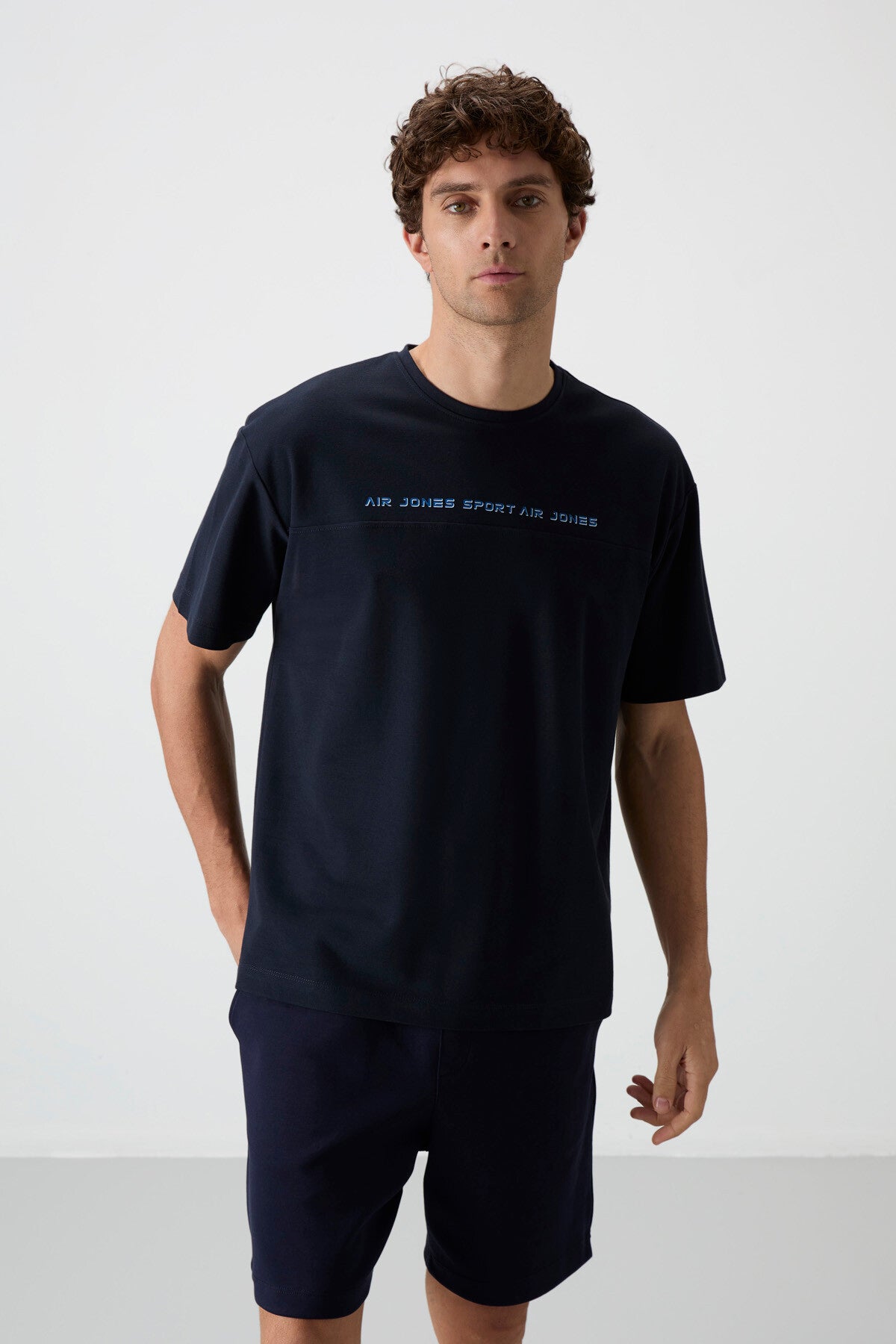 Lacivert Pamuklu Kalın Yüzeyi Dokulu Oversize Fit  Baskılı Erkek T-Shirt - 88371