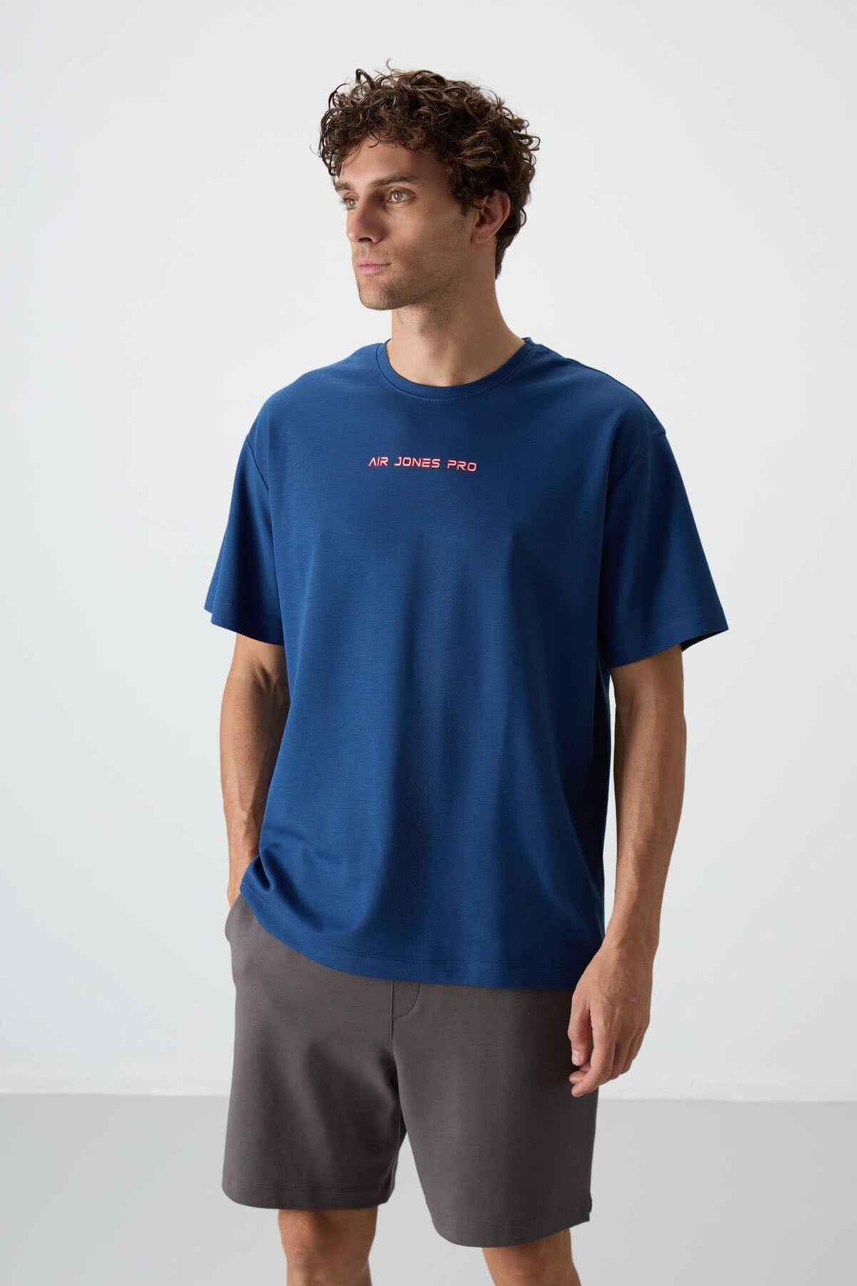 Parlament Pamuklu Kalın Yüzeyi Dokulu Oversize Fit  Baskılı Erkek T-Shirt - 88364
