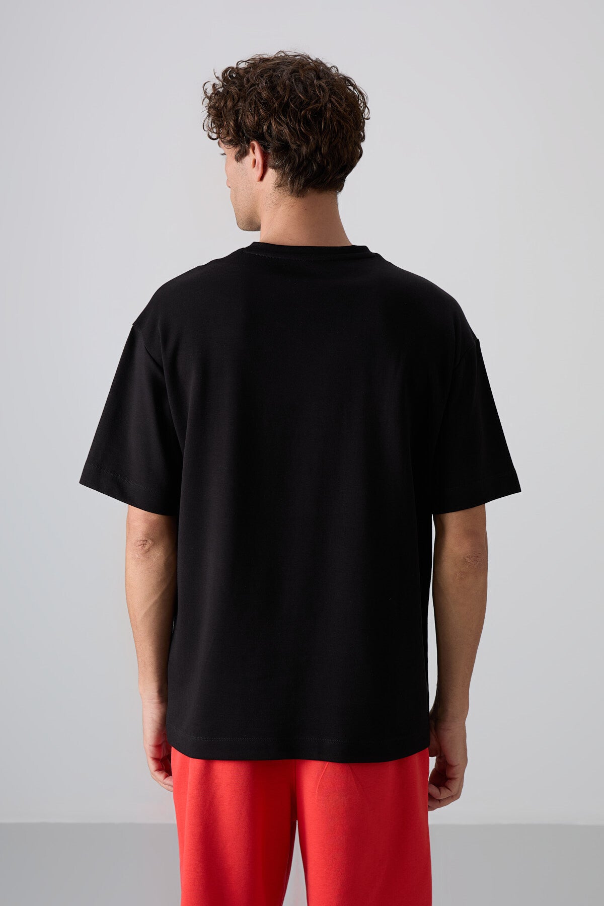 Siyah Pamuklu Kalın Yumuşak Dokulu Oversize Fit Baskılı Erkek T-Shirt - 88324